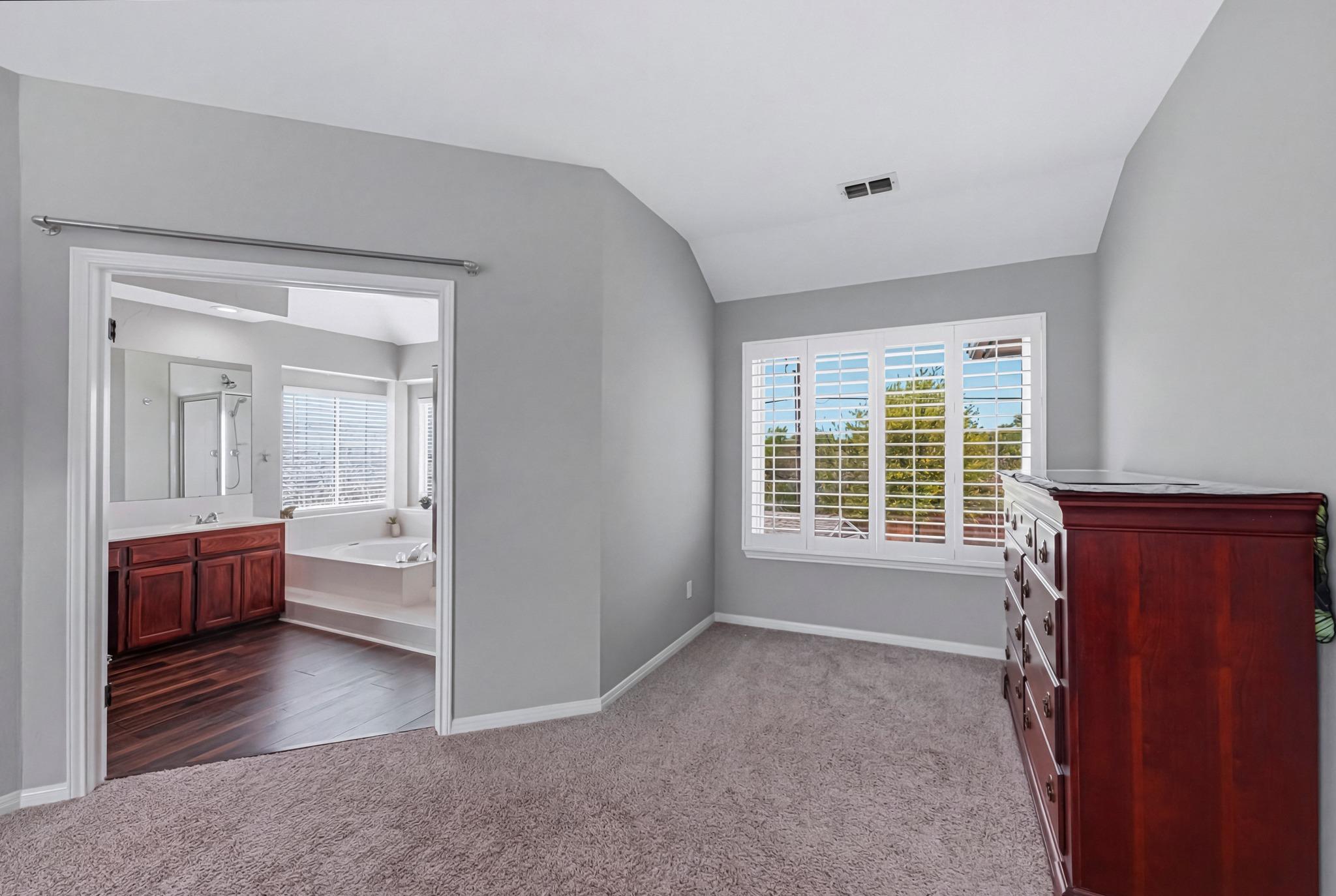 8419 Cambria Dr, Austin, TX 78717