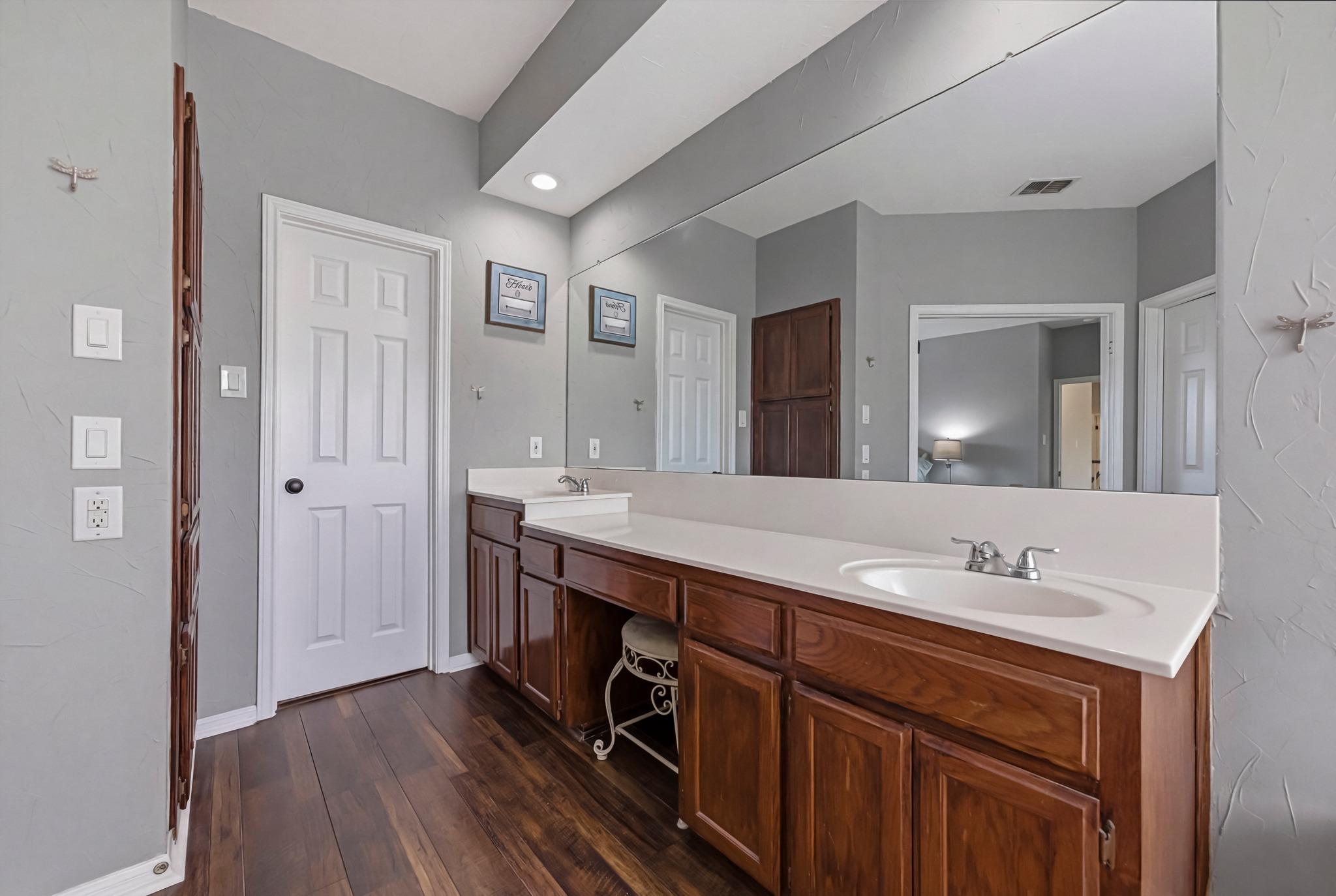 8419 Cambria Dr, Austin, TX 78717