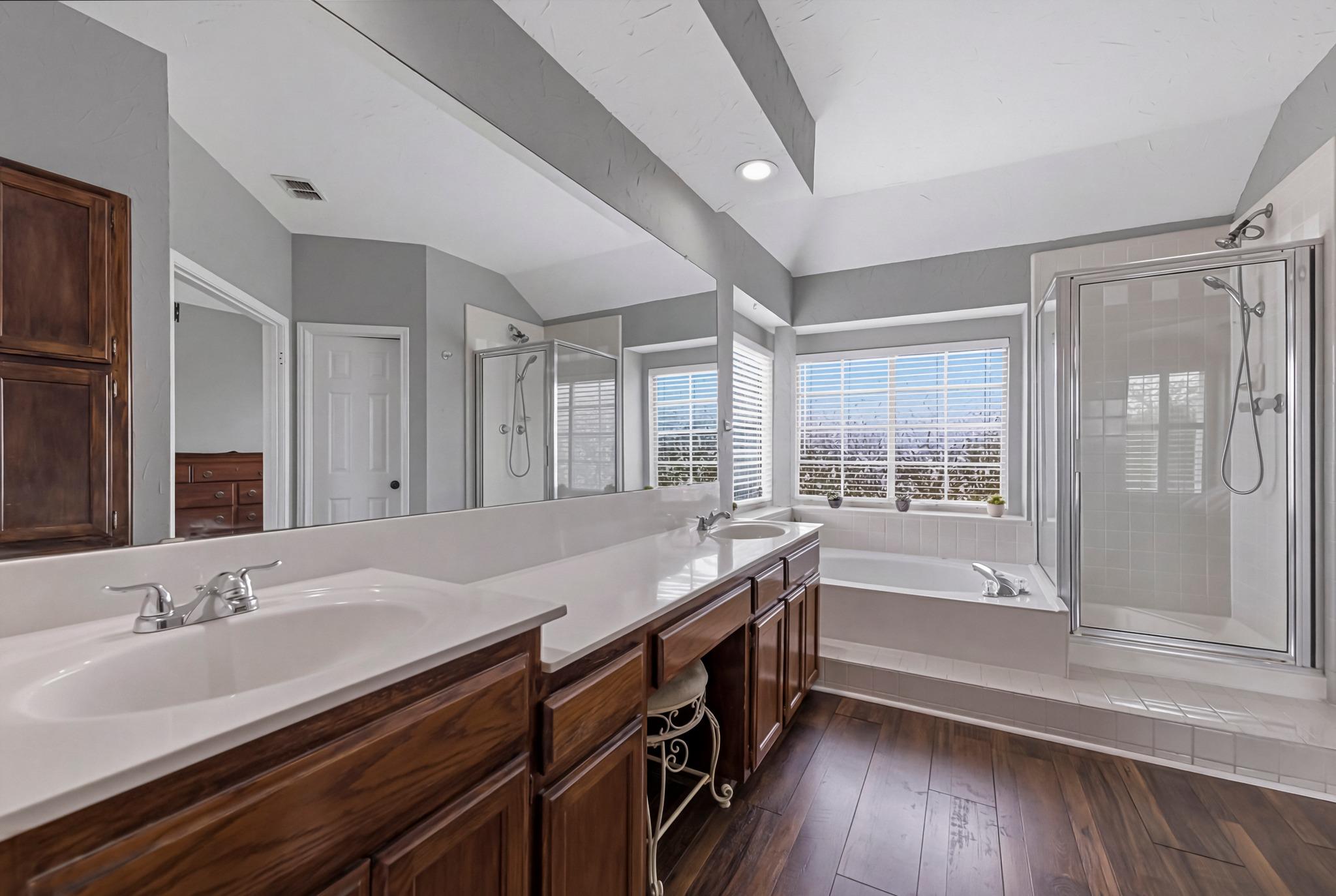 8419 Cambria Dr, Austin, TX 78717