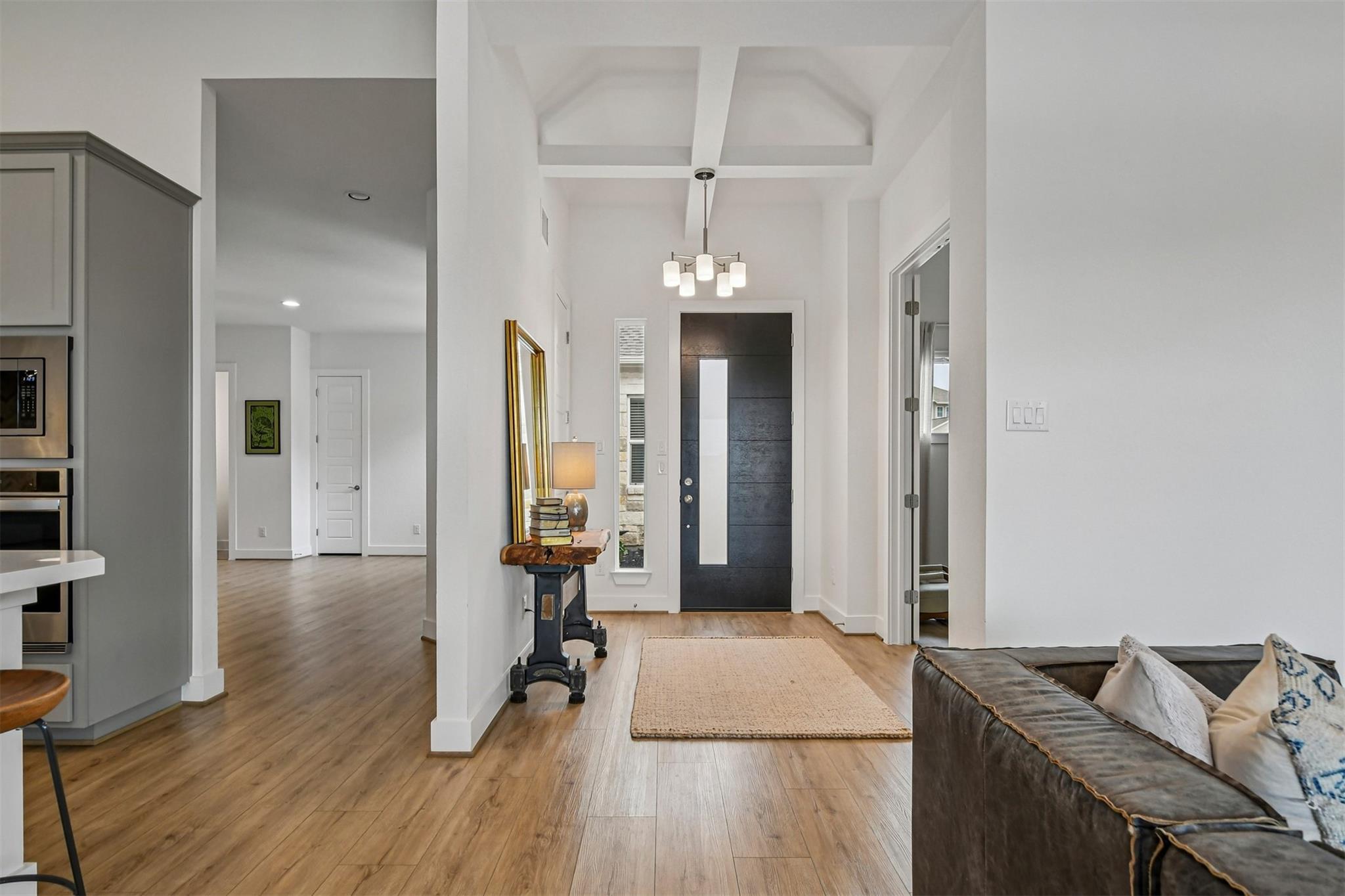 208 Great Lawn Bnd, Liberty Hill, TX 78642