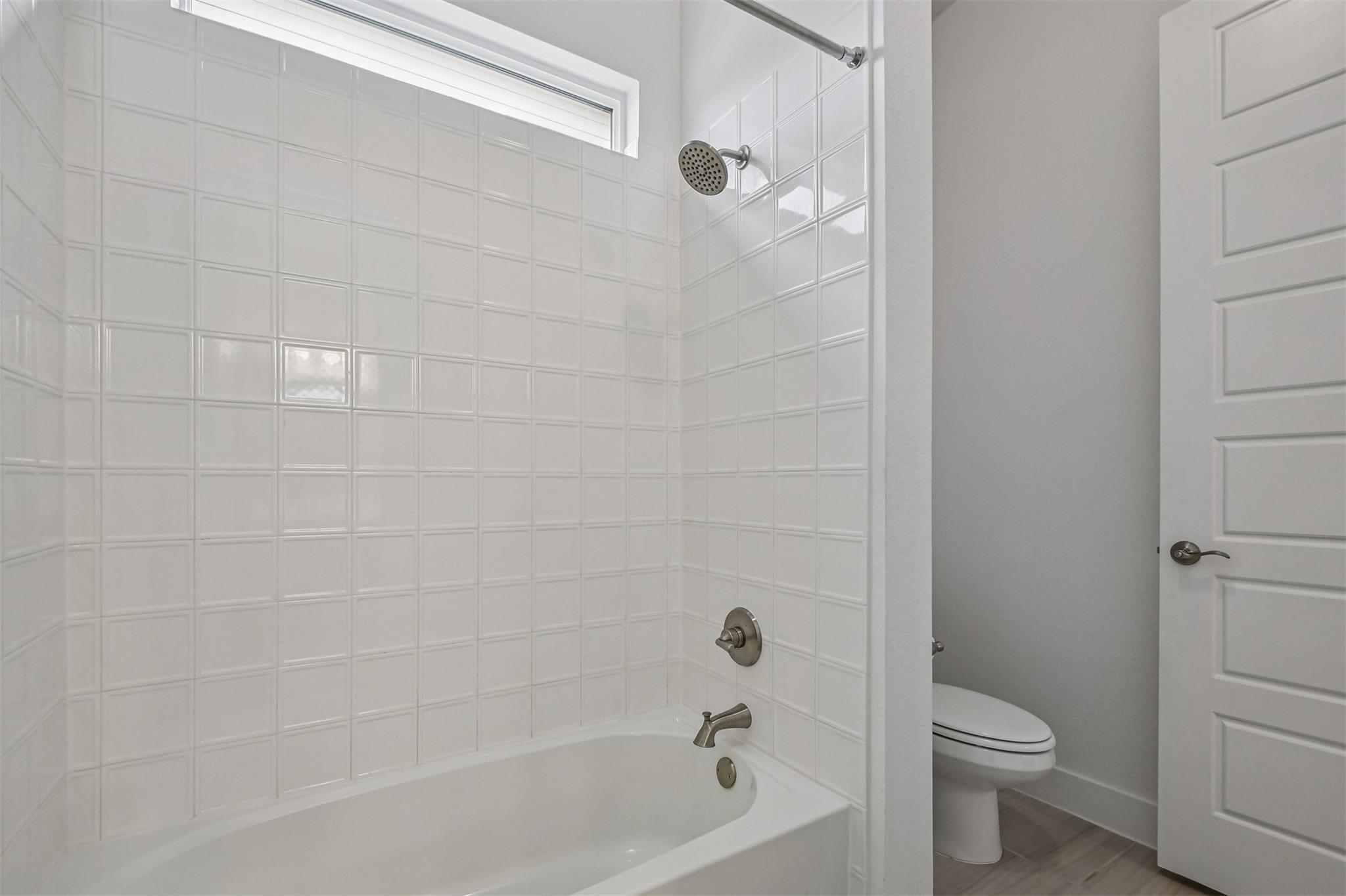 208 Great Lawn Bnd, Liberty Hill, TX 78642