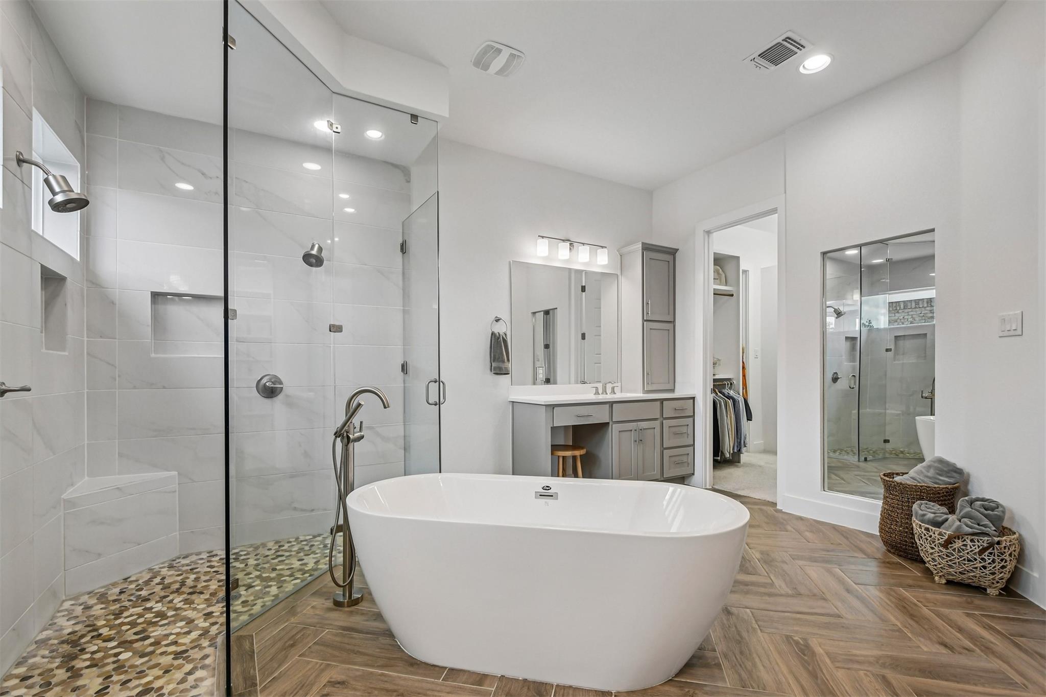 208 Great Lawn Bnd, Liberty Hill, TX 78642