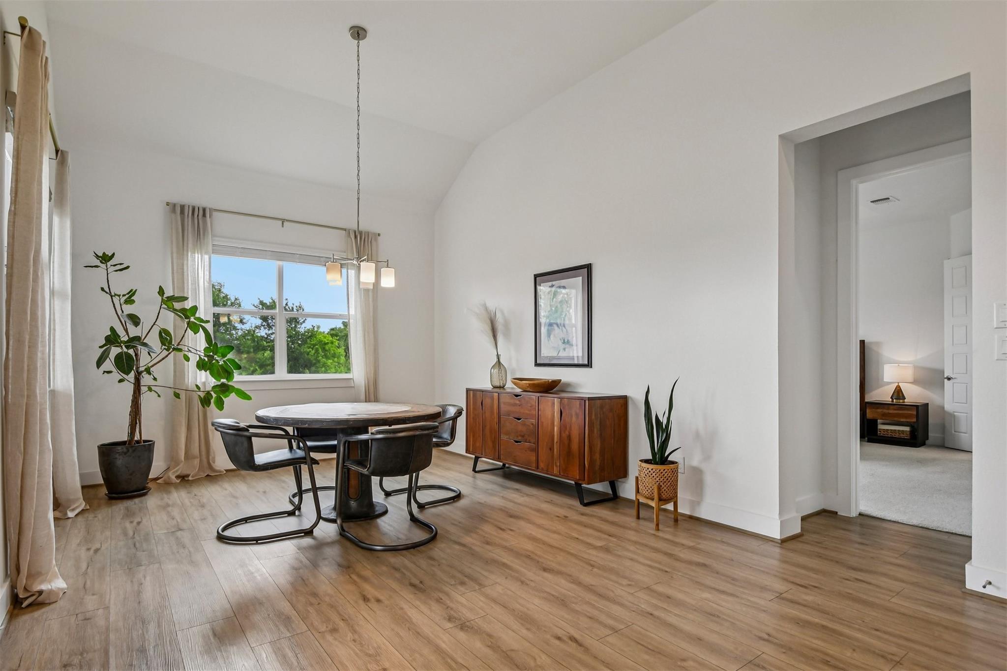 208 Great Lawn Bnd, Liberty Hill, TX 78642