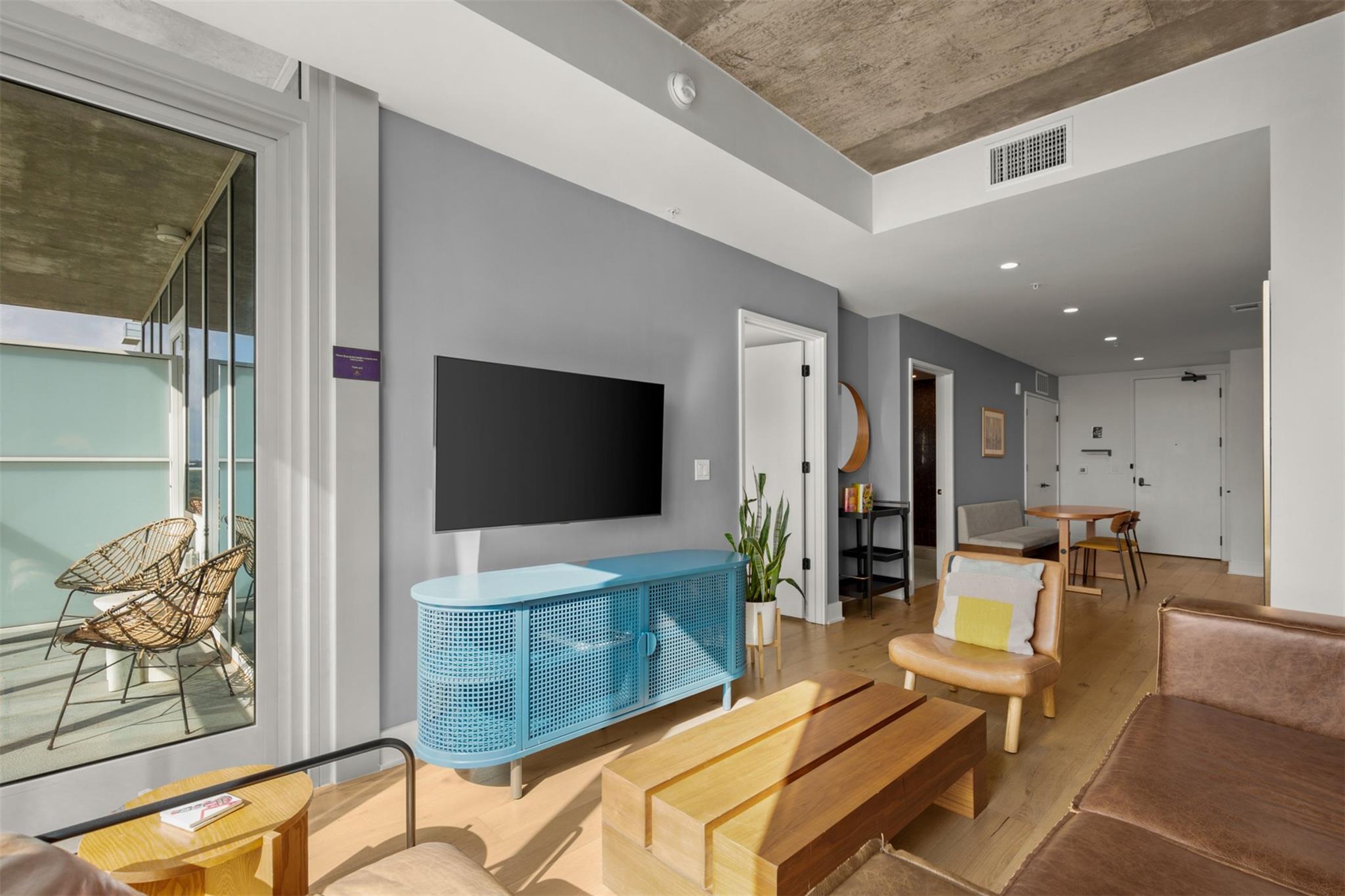 48 East Ave # 2807, Austin, TX 78701