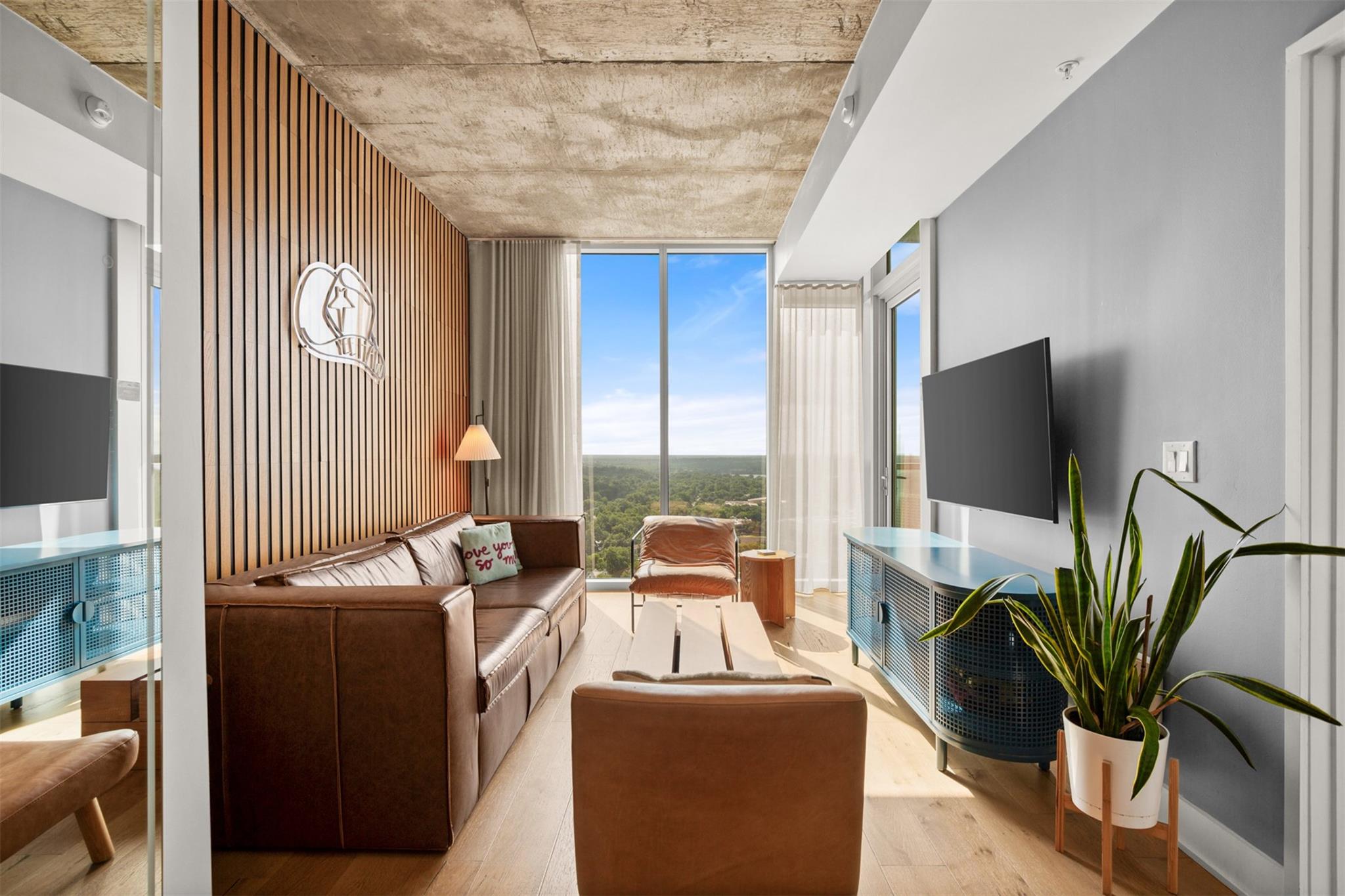 48 East Ave # 2807, Austin, TX 78701