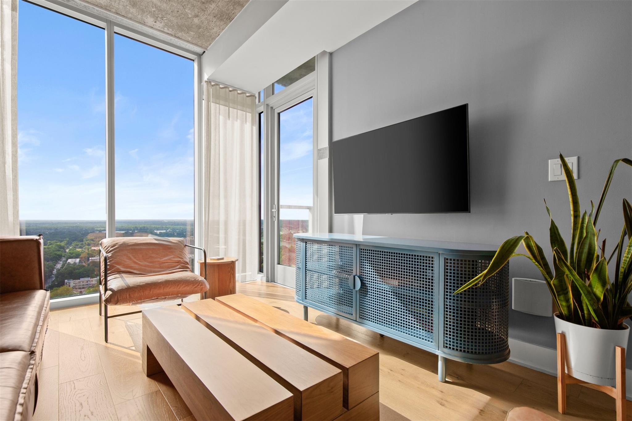 48 East Ave # 2807, Austin, TX 78701