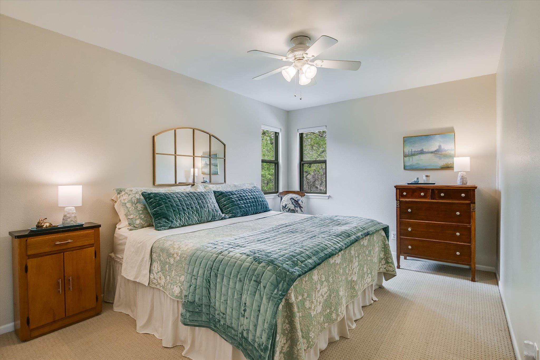 7009 Danwood Dr, Austin, TX 78759