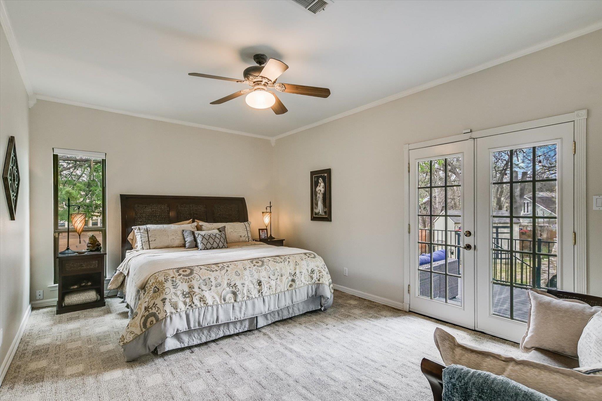 7009 Danwood Dr, Austin, TX 78759