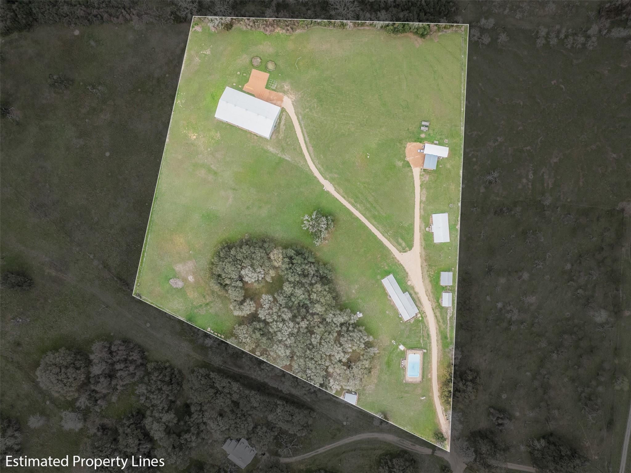 1115 County Road 307, Alleyton, TX 78935