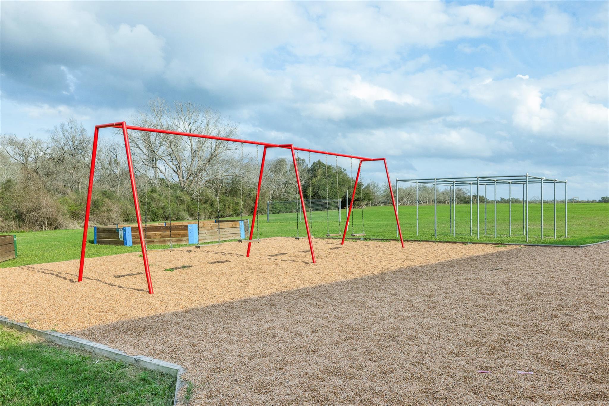 1115 County Road 307, Alleyton, TX 78935