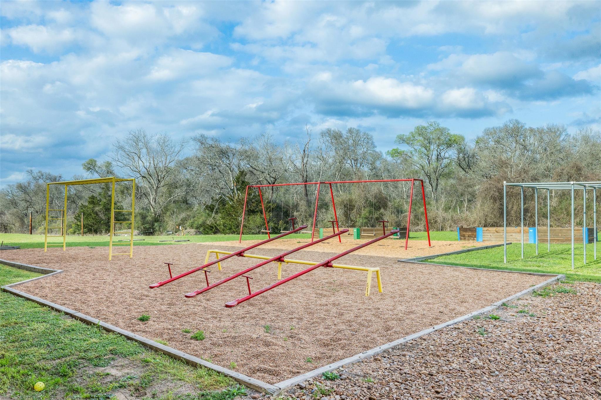 1115 County Road 307, Alleyton, TX 78935