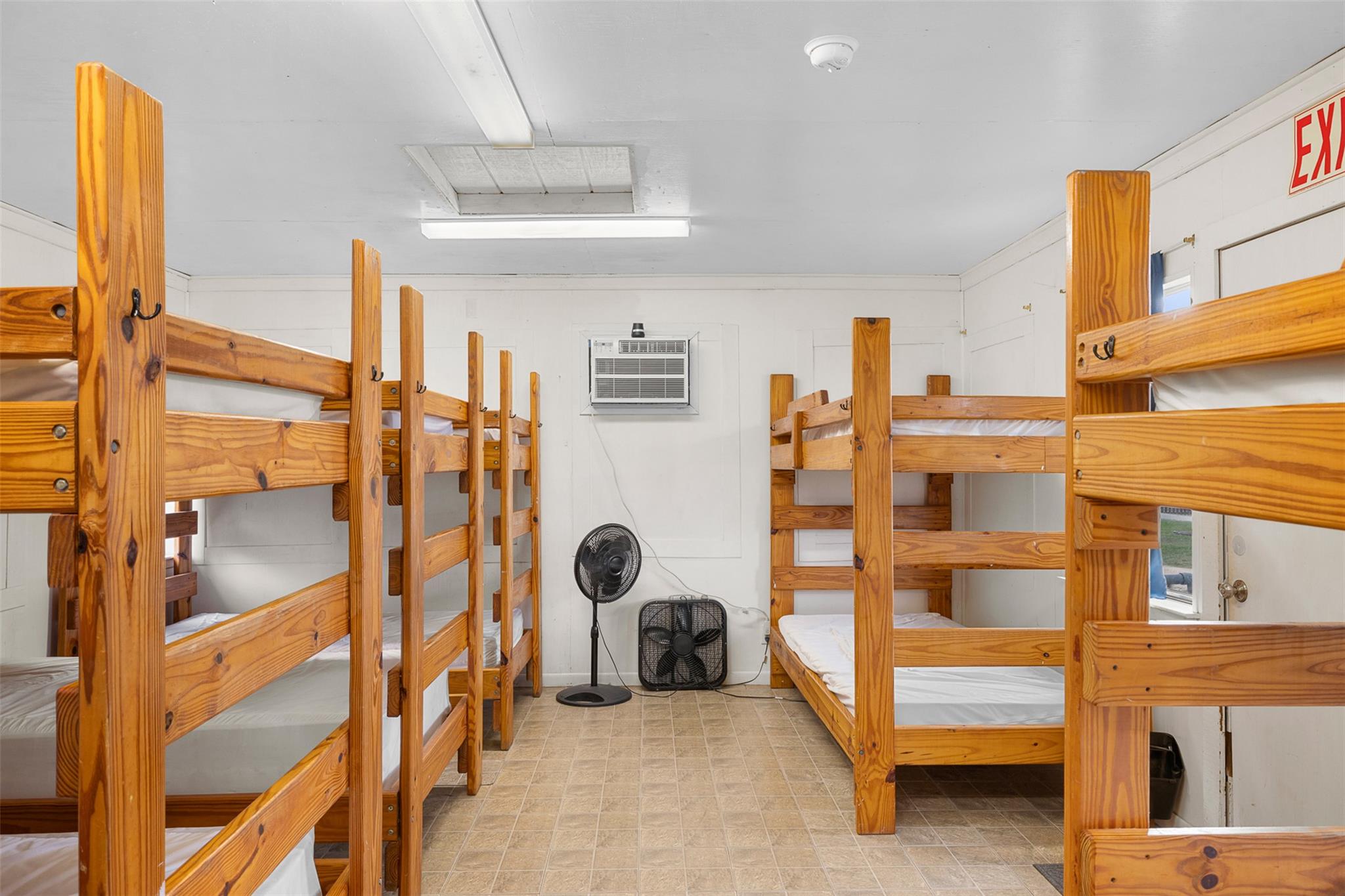 1115 County Road 307, Alleyton, TX 78935