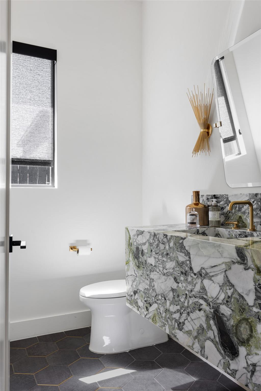 3007 Garden Villa Ln, Austin, TX 78704