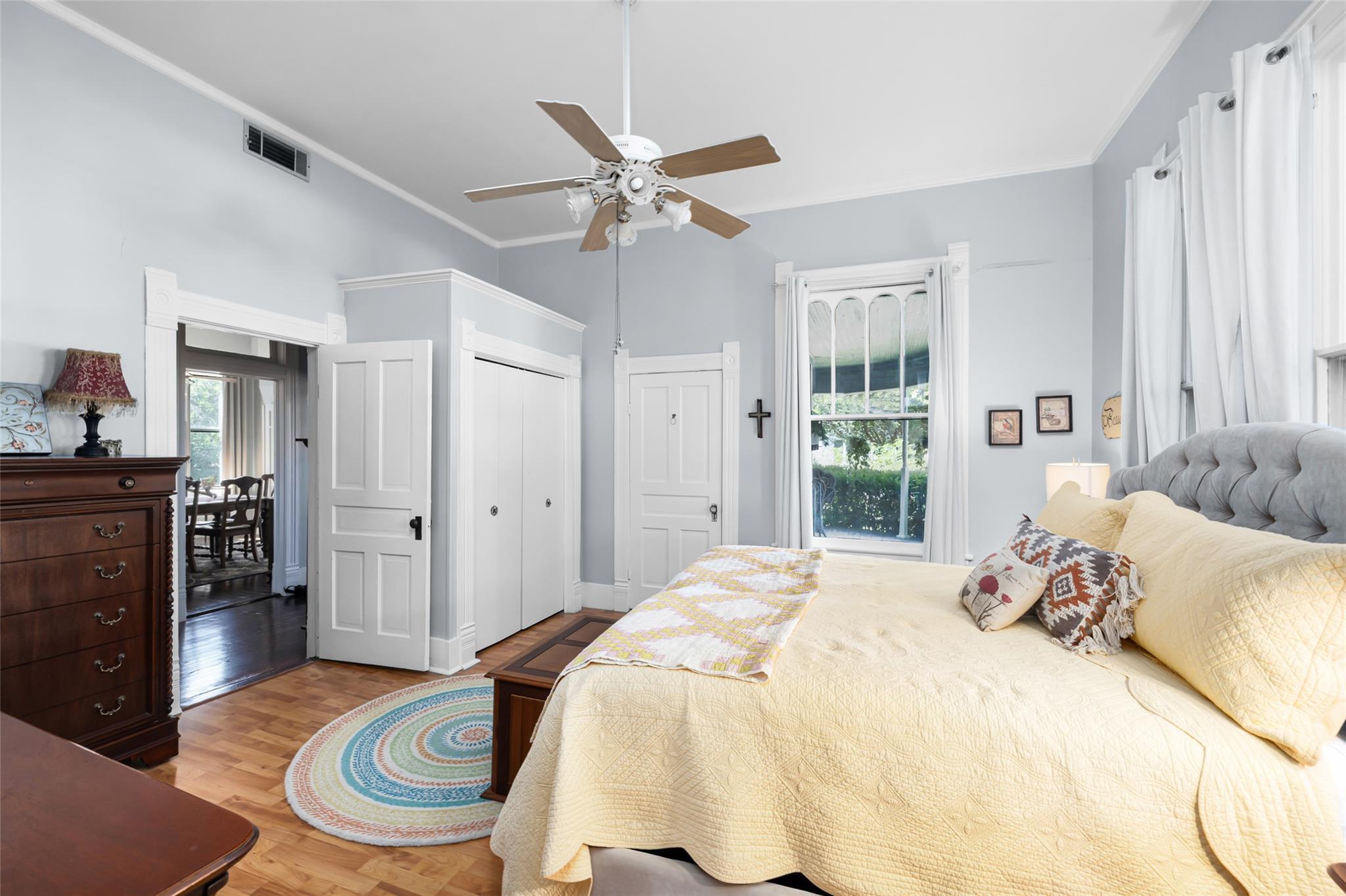 409 W Clark St, Bartlett, TX 76511