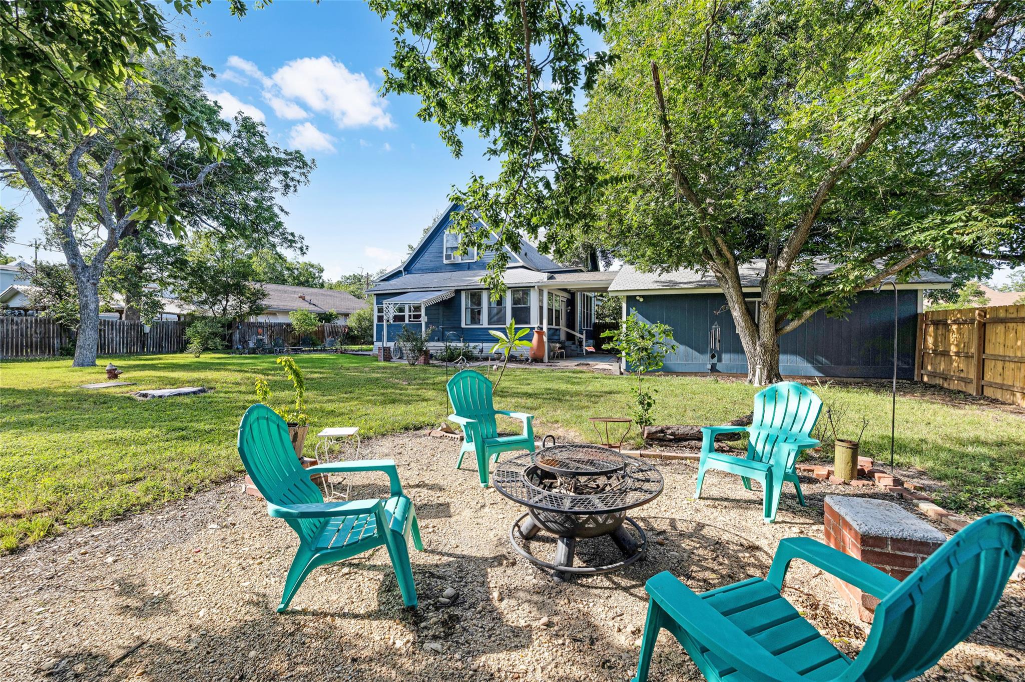 409 W Clark St, Bartlett, TX 76511