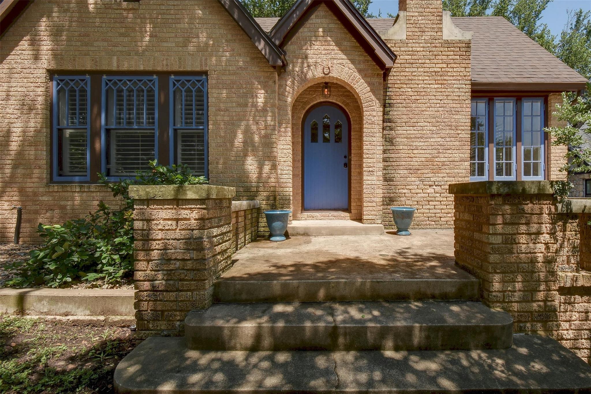 1606 Travis Heights Blvd, Austin, TX 78704