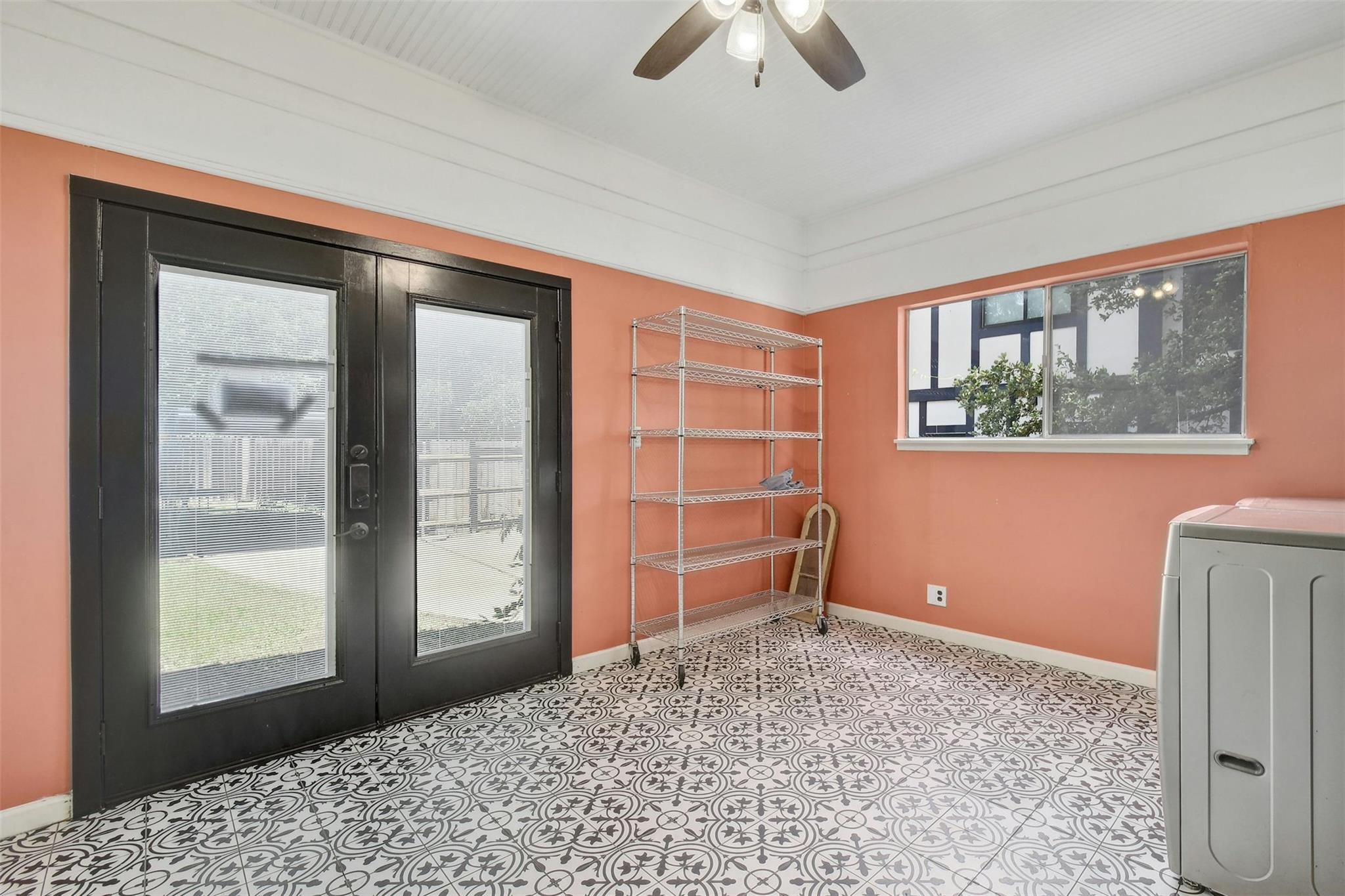 1606 Travis Heights Blvd, Austin, TX 78704