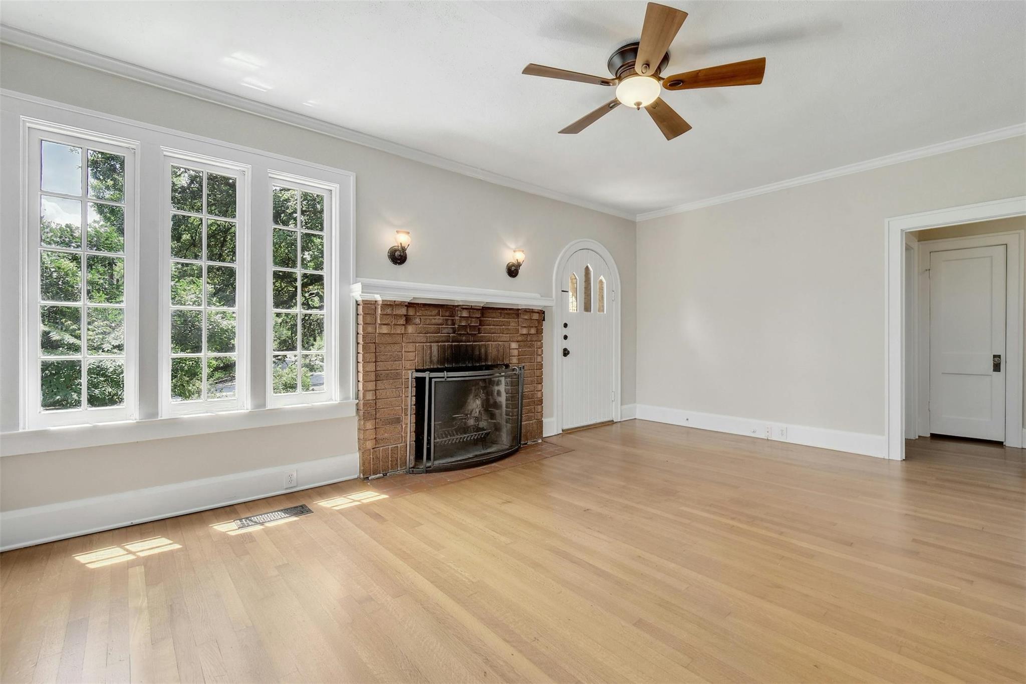 1606 Travis Heights Blvd, Austin, TX 78704