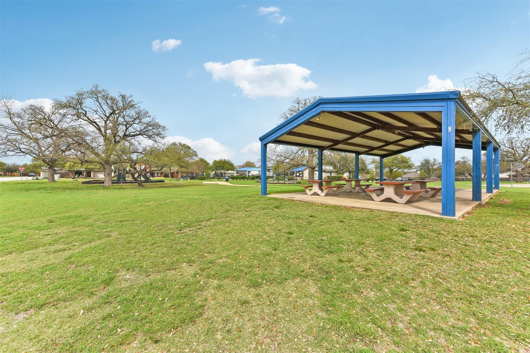 611 Haleys Cv, Leander, TX 78641