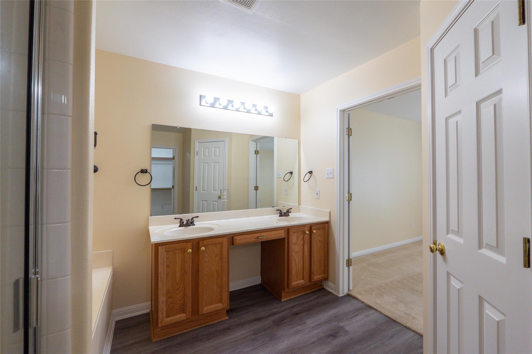 11712 Dunfries Ln, Austin, TX 78754