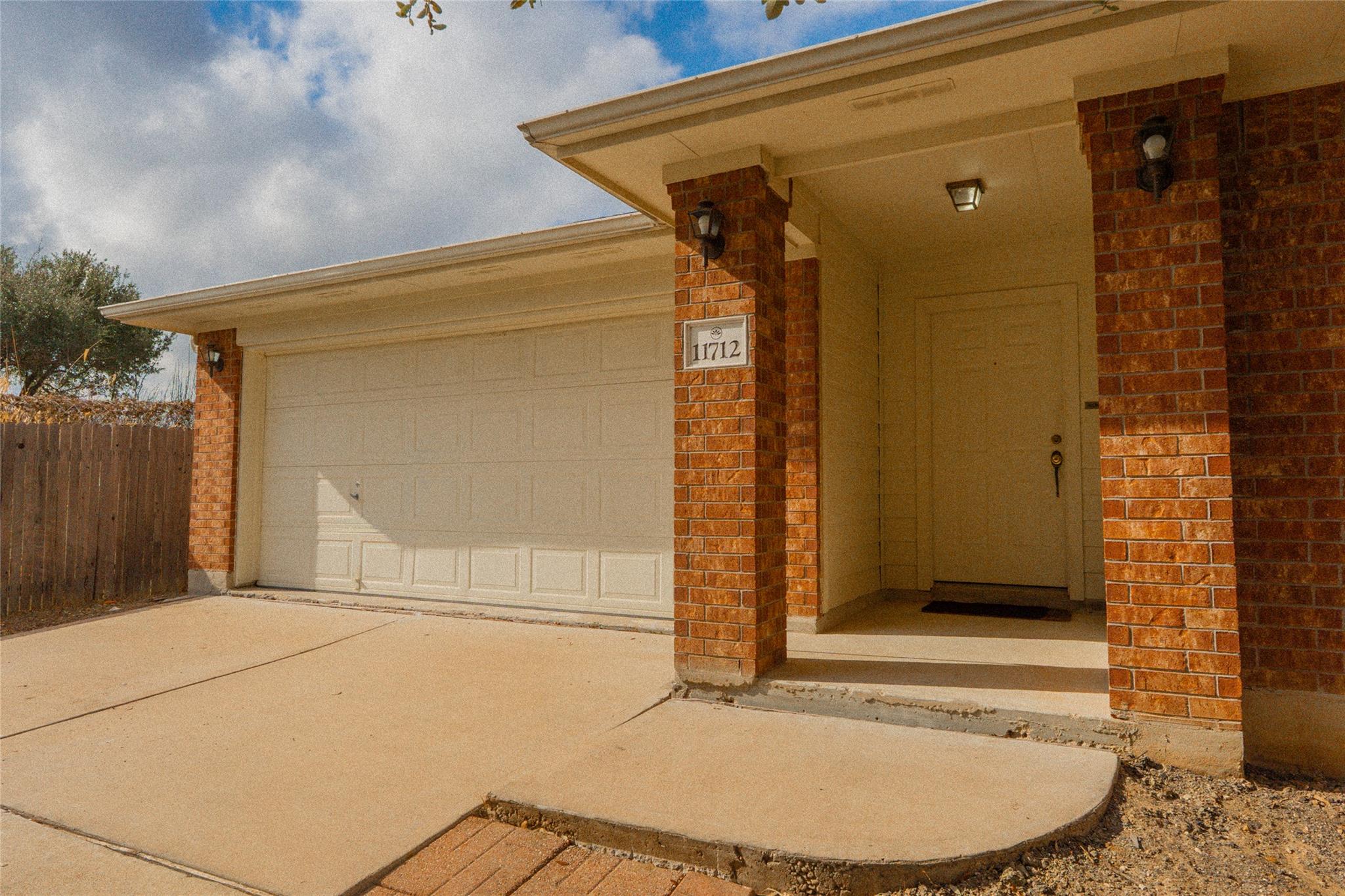 11712 Dunfries Ln, Austin, TX 78754