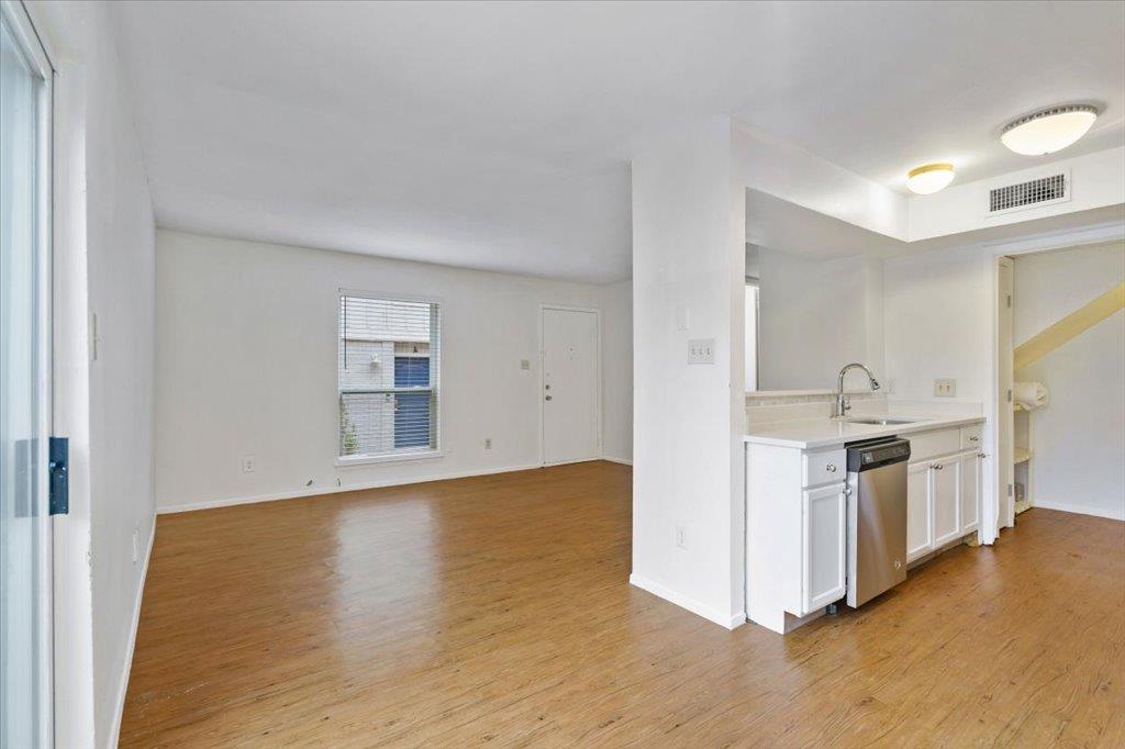 1313 Southport Dr # D, Austin, TX 78704