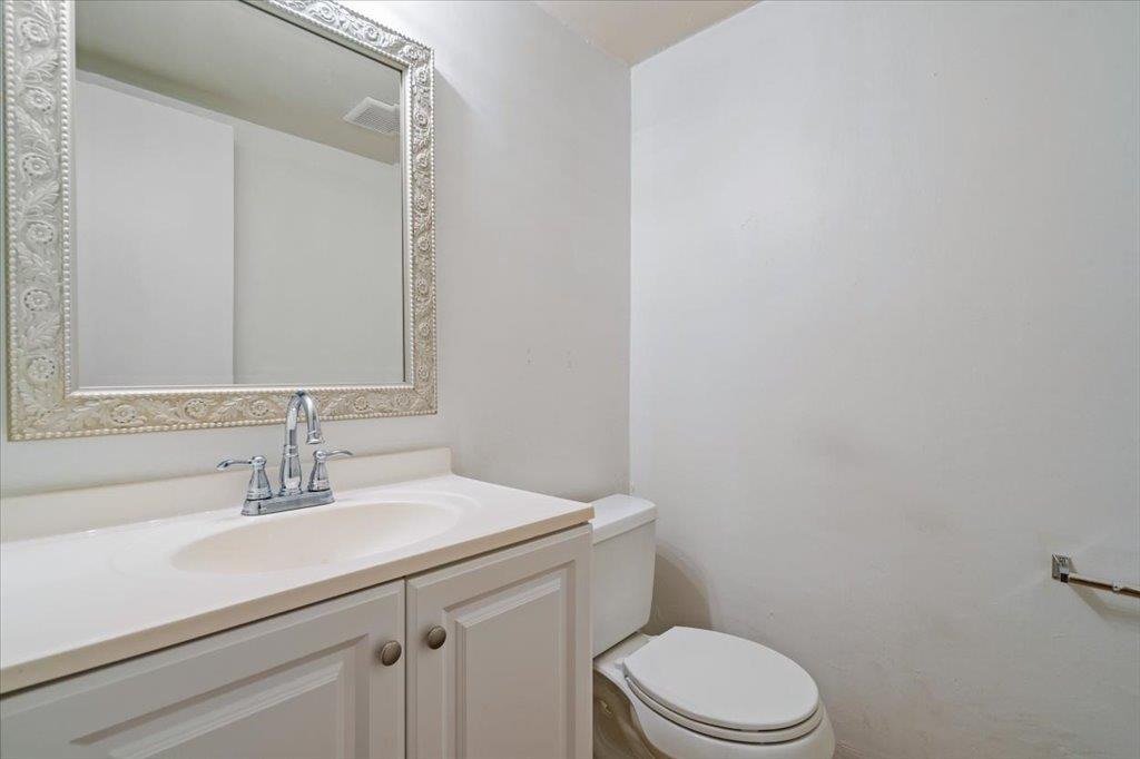 1313 Southport Dr # D, Austin, TX 78704