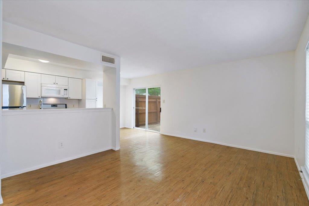 1313 Southport Dr # D, Austin, TX 78704