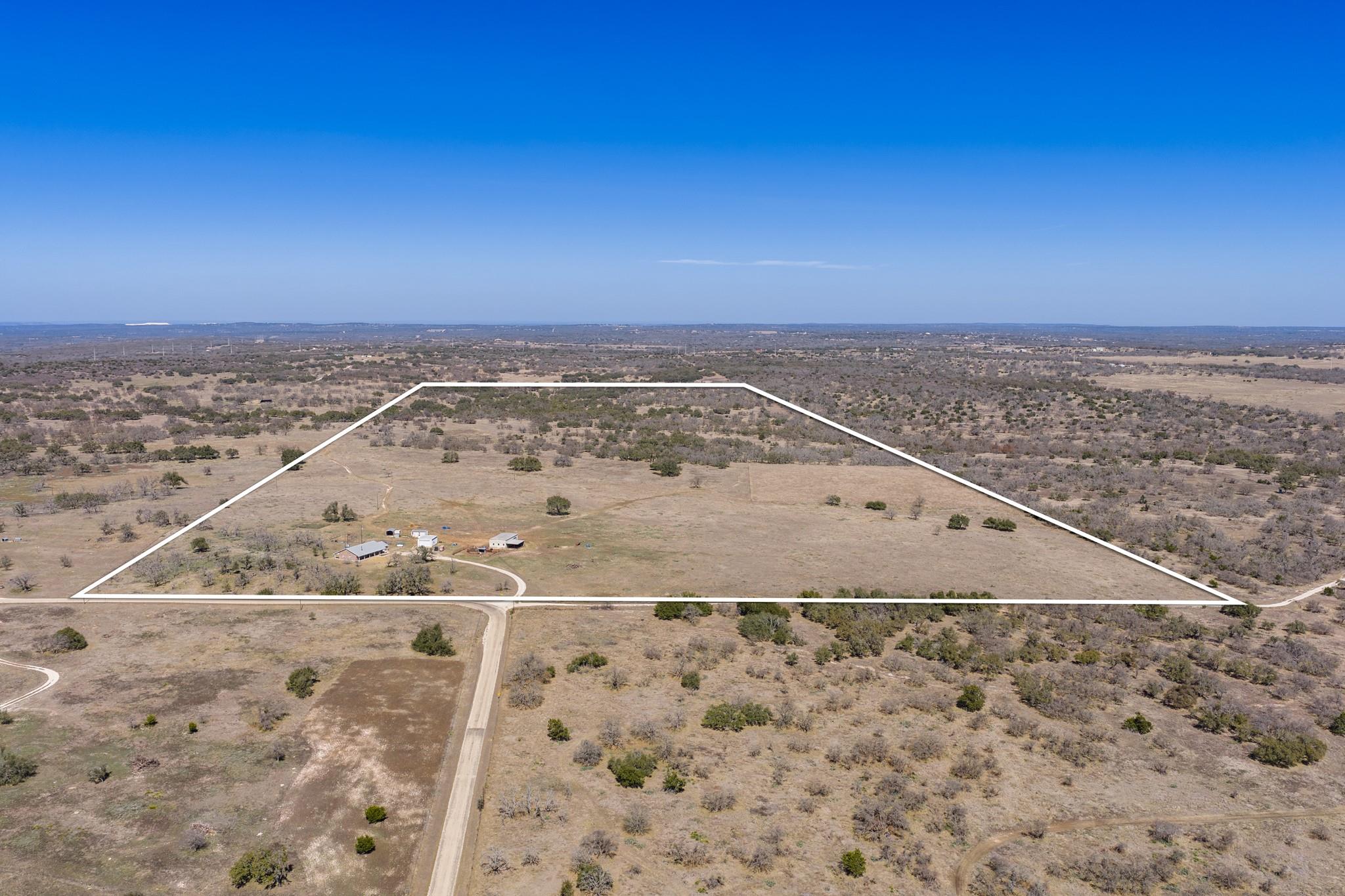 2020 Wendel Rd, Harper, TX 78631