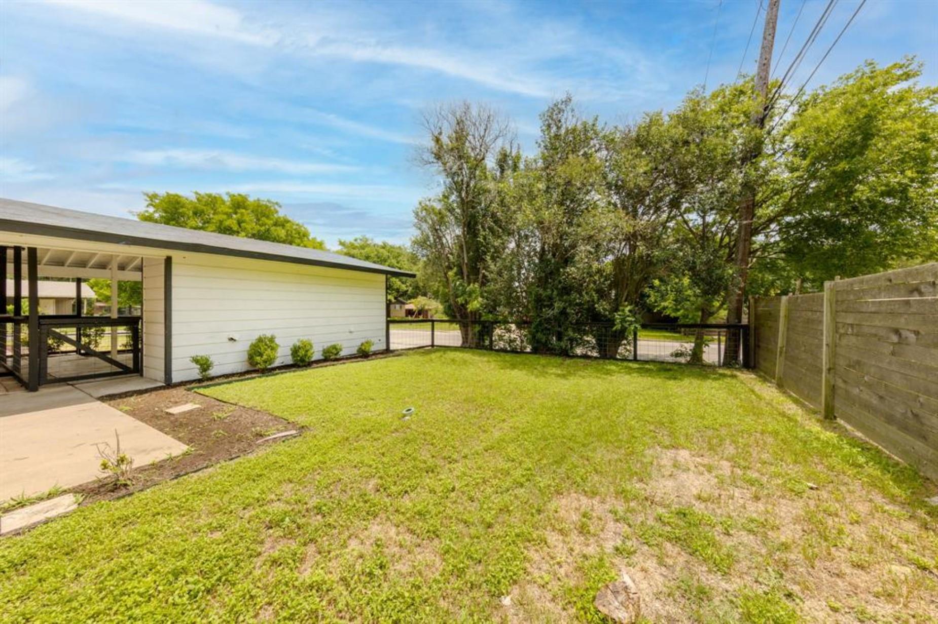 1423 Braes Ridge Dr # B, Austin, TX 78723