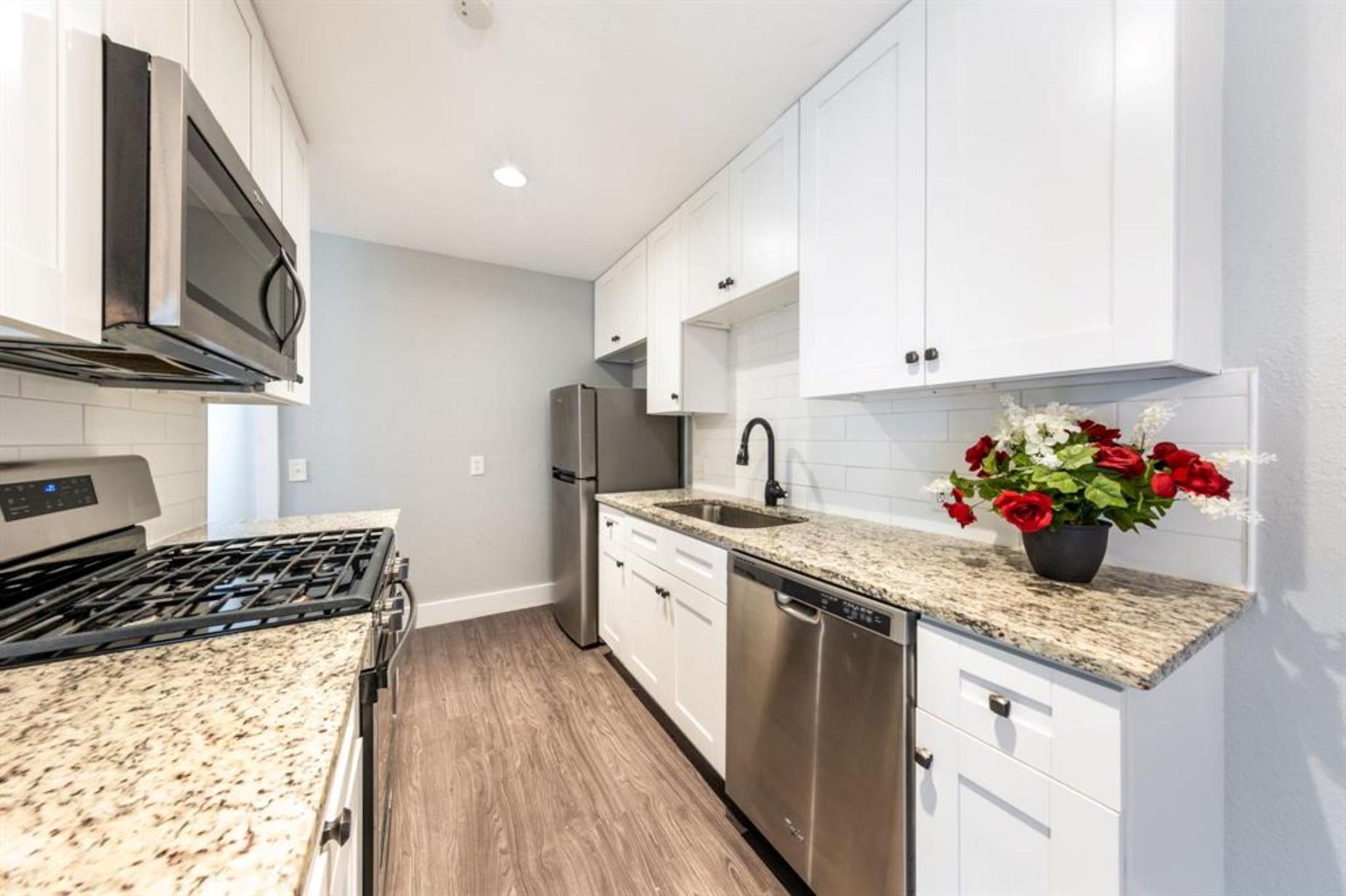 1423 Braes Ridge Dr # B, Austin, TX 78723