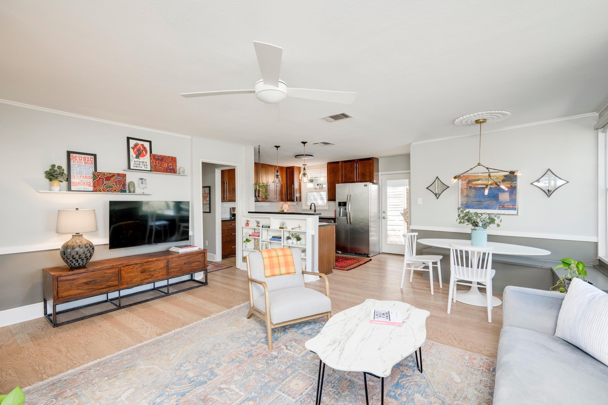 1313 Corona Dr, Austin, TX 78723