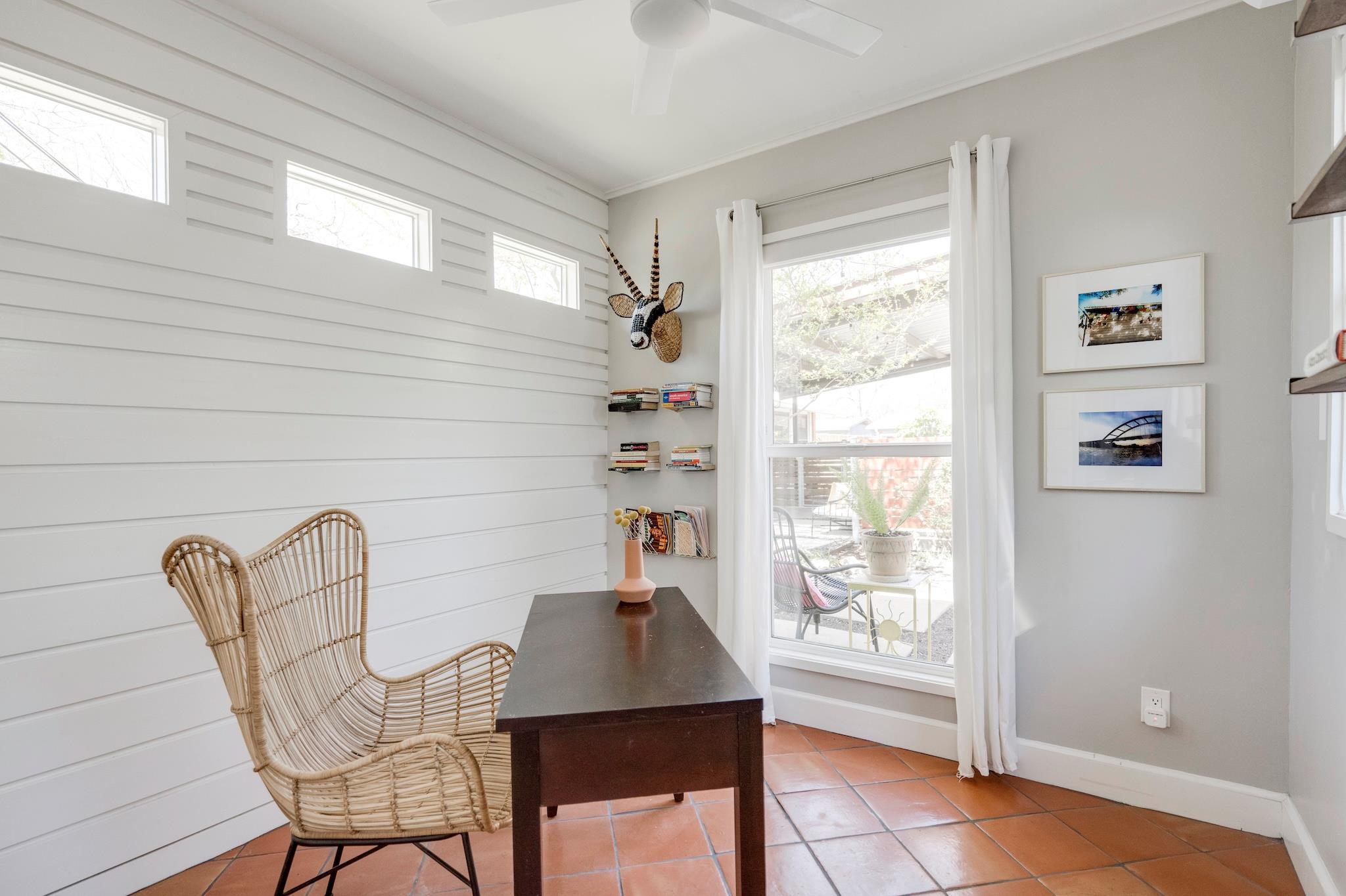 1313 Corona Dr, Austin, TX 78723