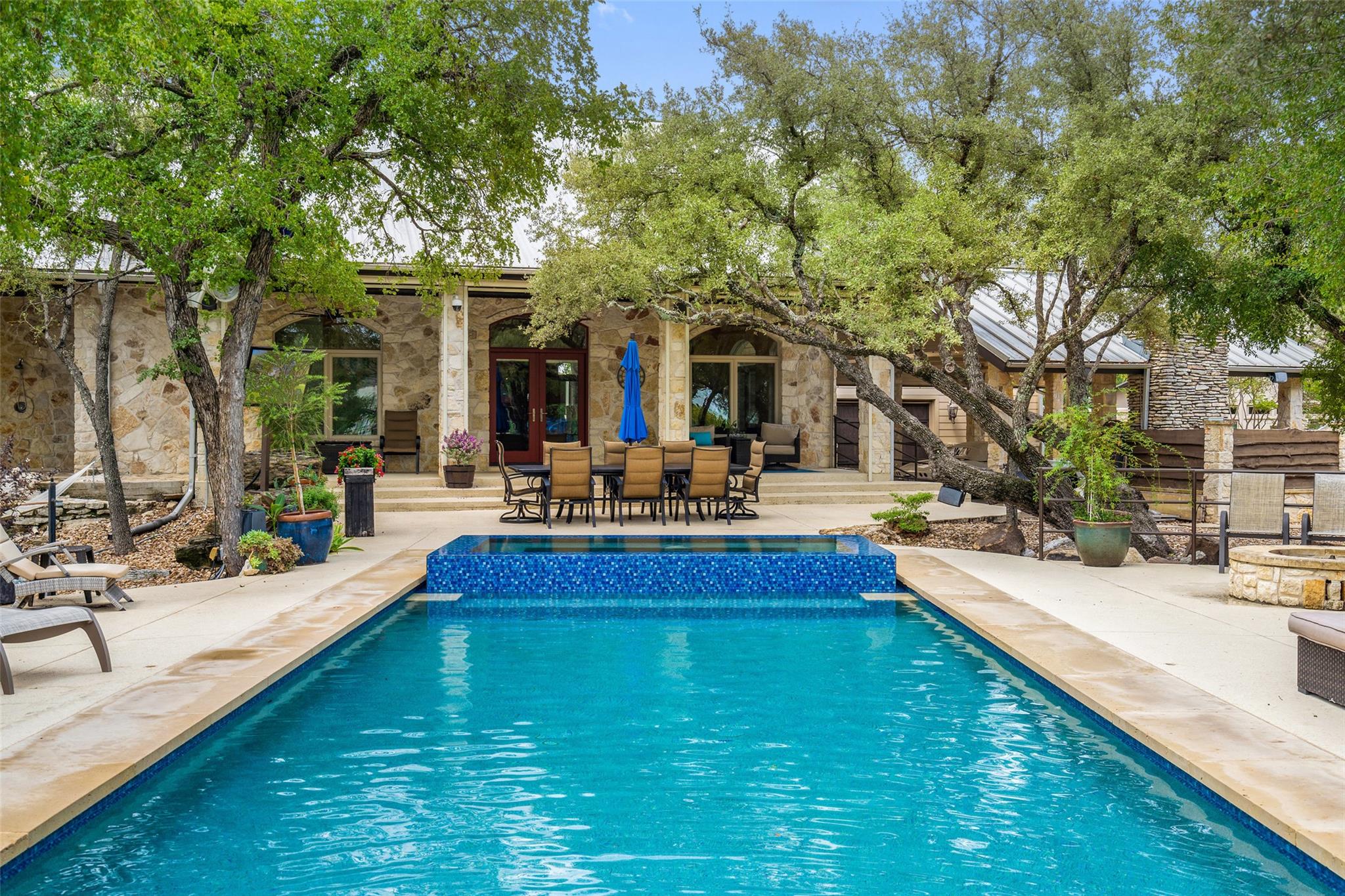 1450 Los Escondidos St, Marble Falls, TX 78654