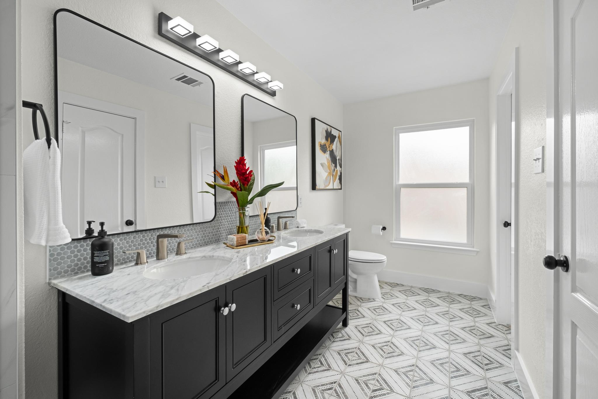 1806 Carriage Club Dr, Cedar Park, TX 78613