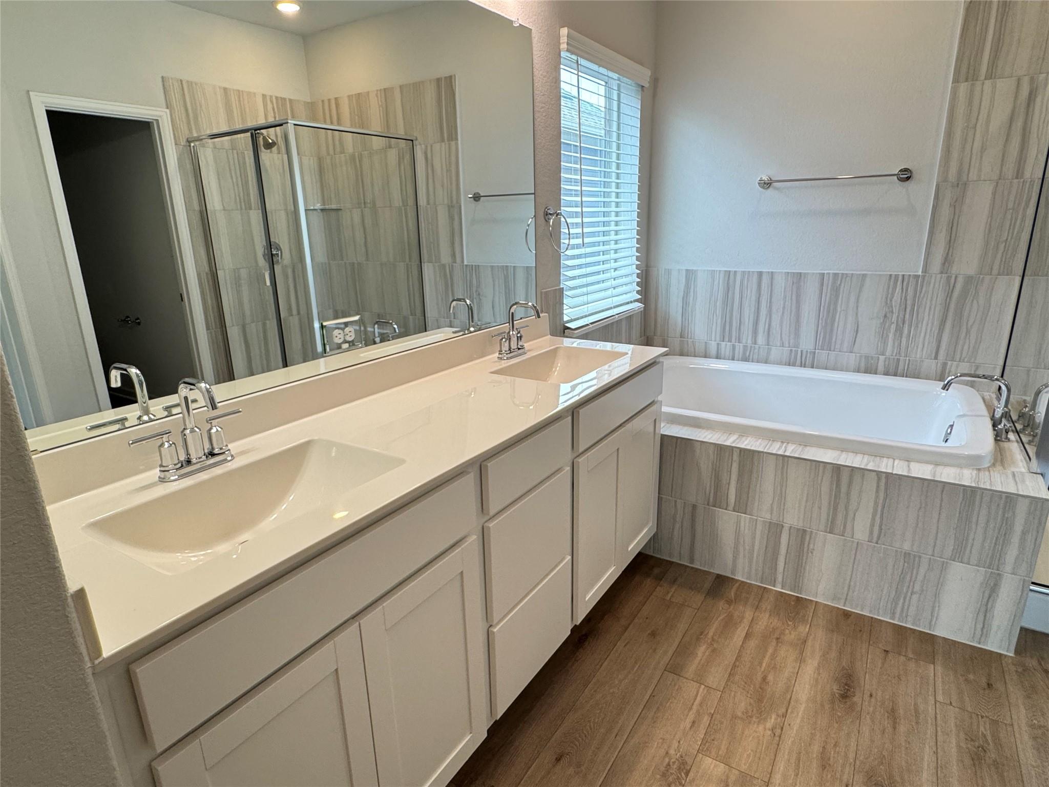 3000 Chisholm Trail Rd # 103, Round Rock, TX 78681