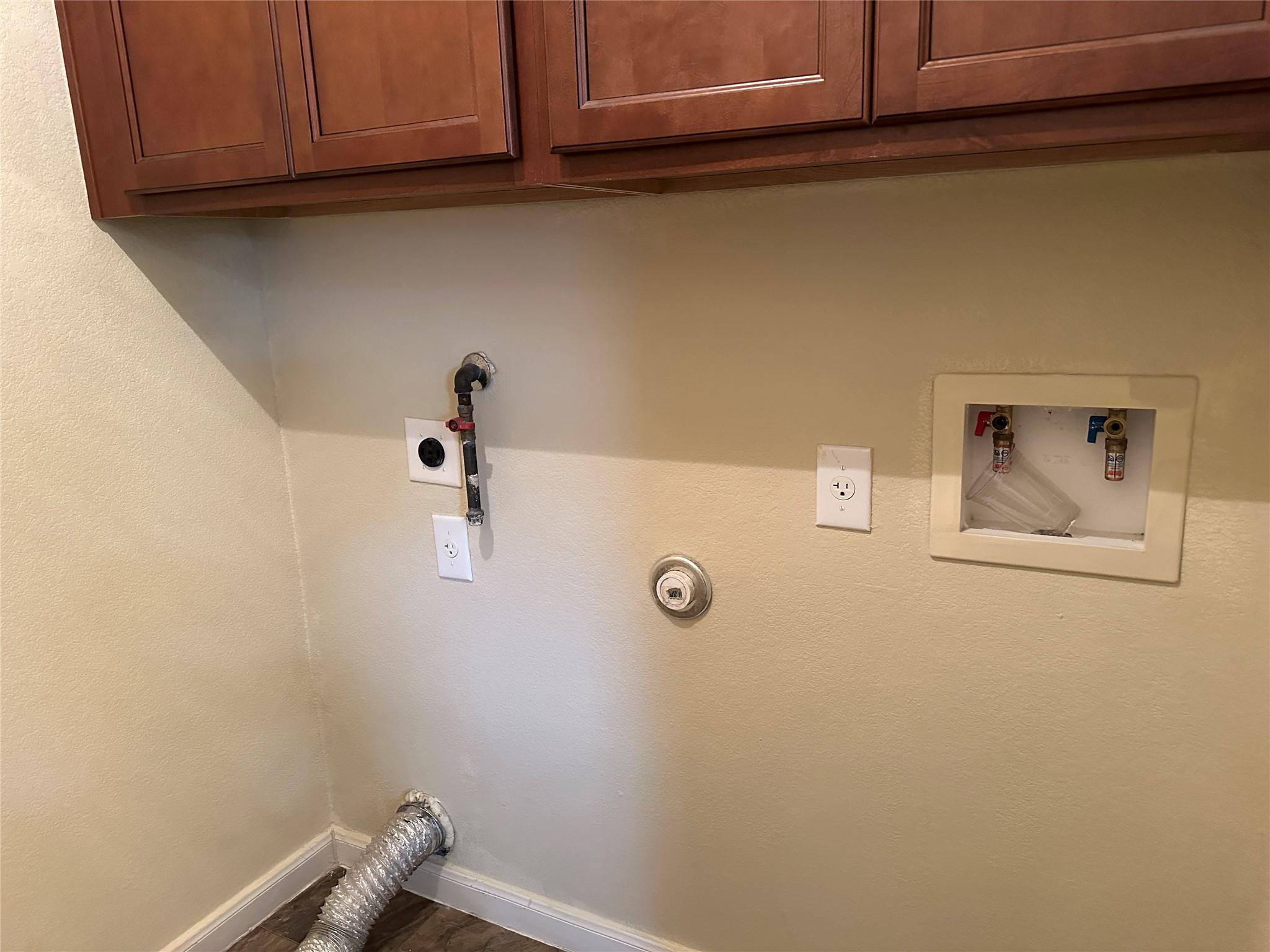 307 Wild Cat Dr, Bastrop, TX 78602