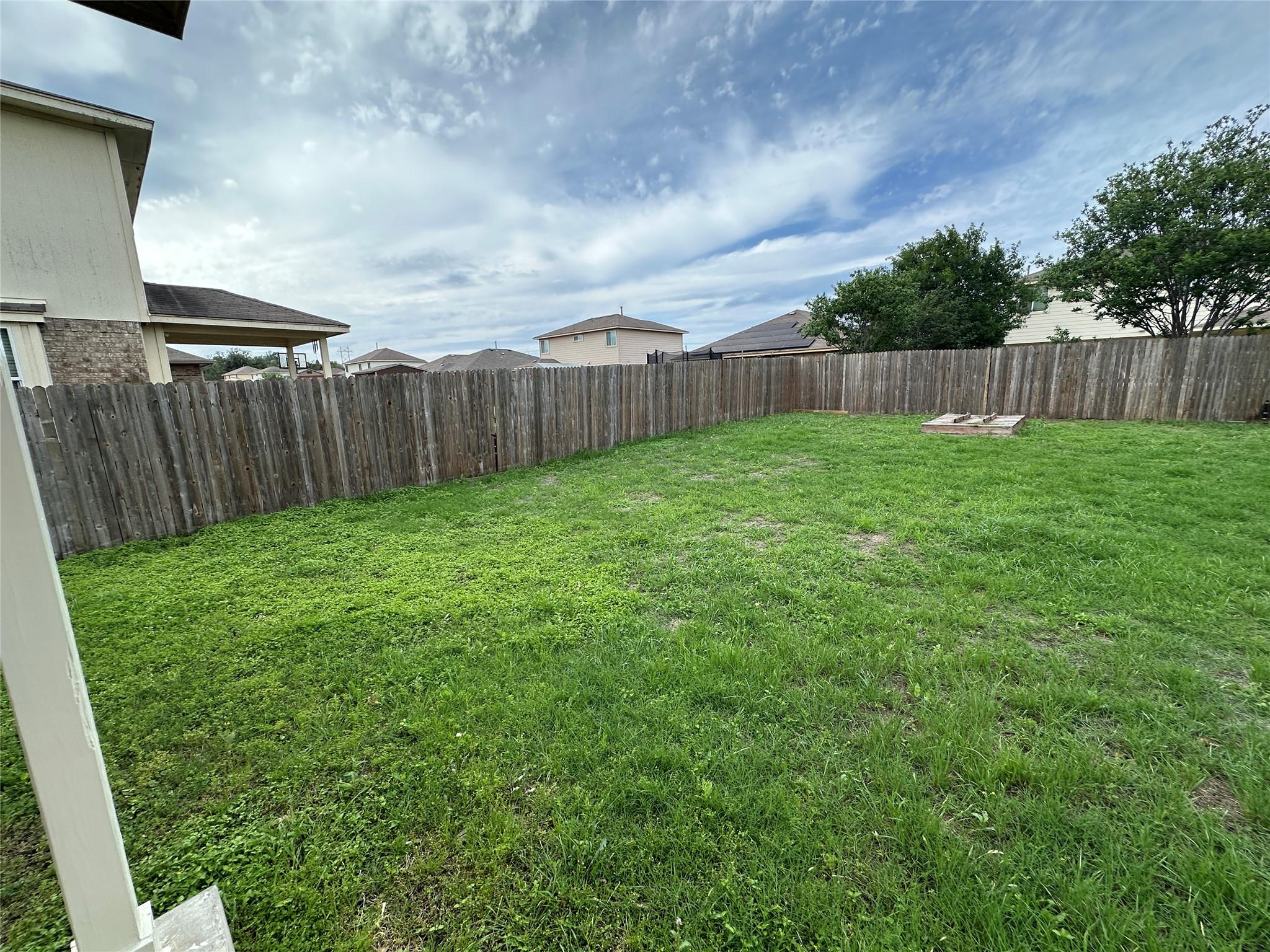 307 Wild Cat Dr, Bastrop, TX 78602