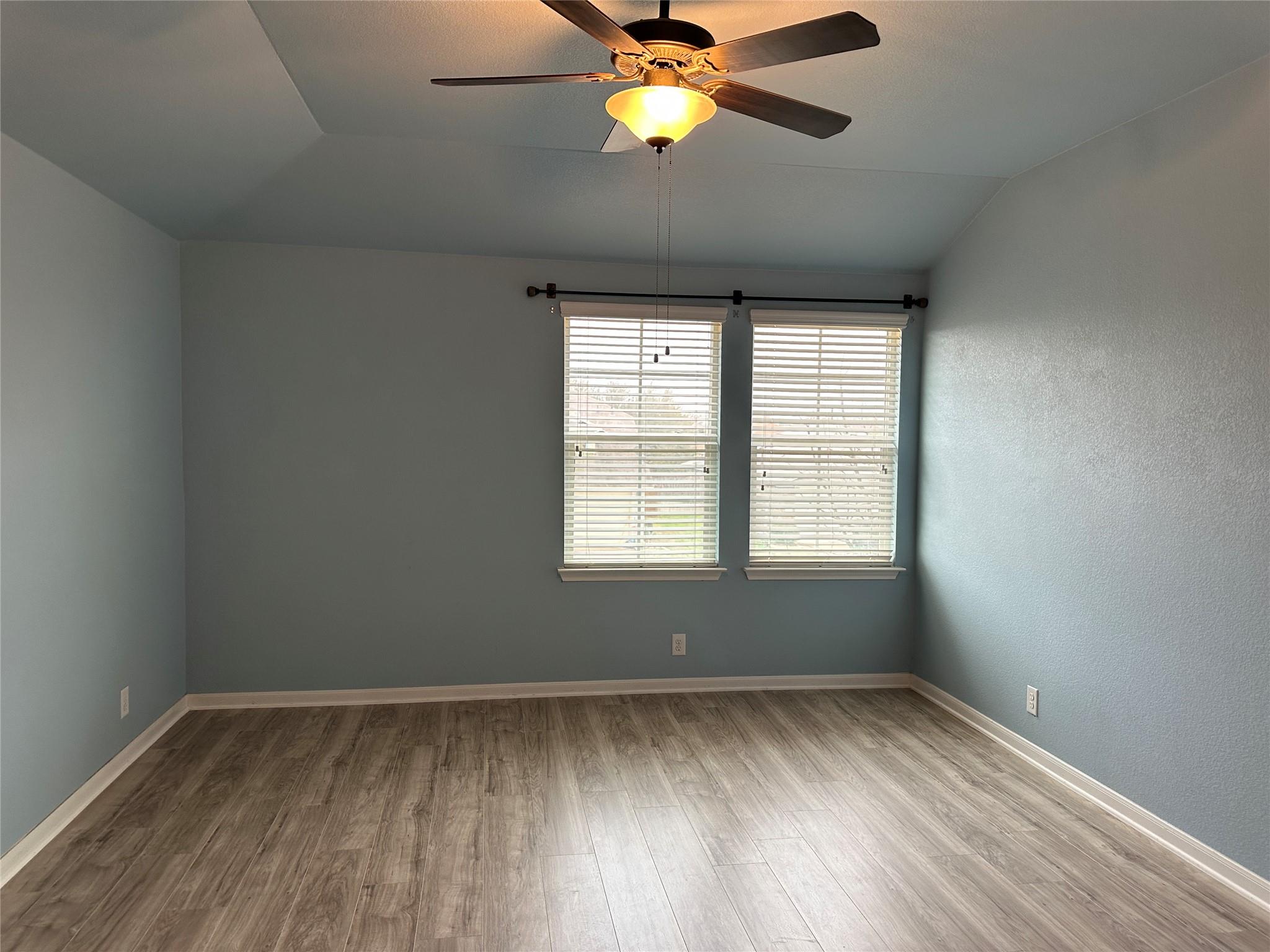 307 Wild Cat Dr, Bastrop, TX 78602