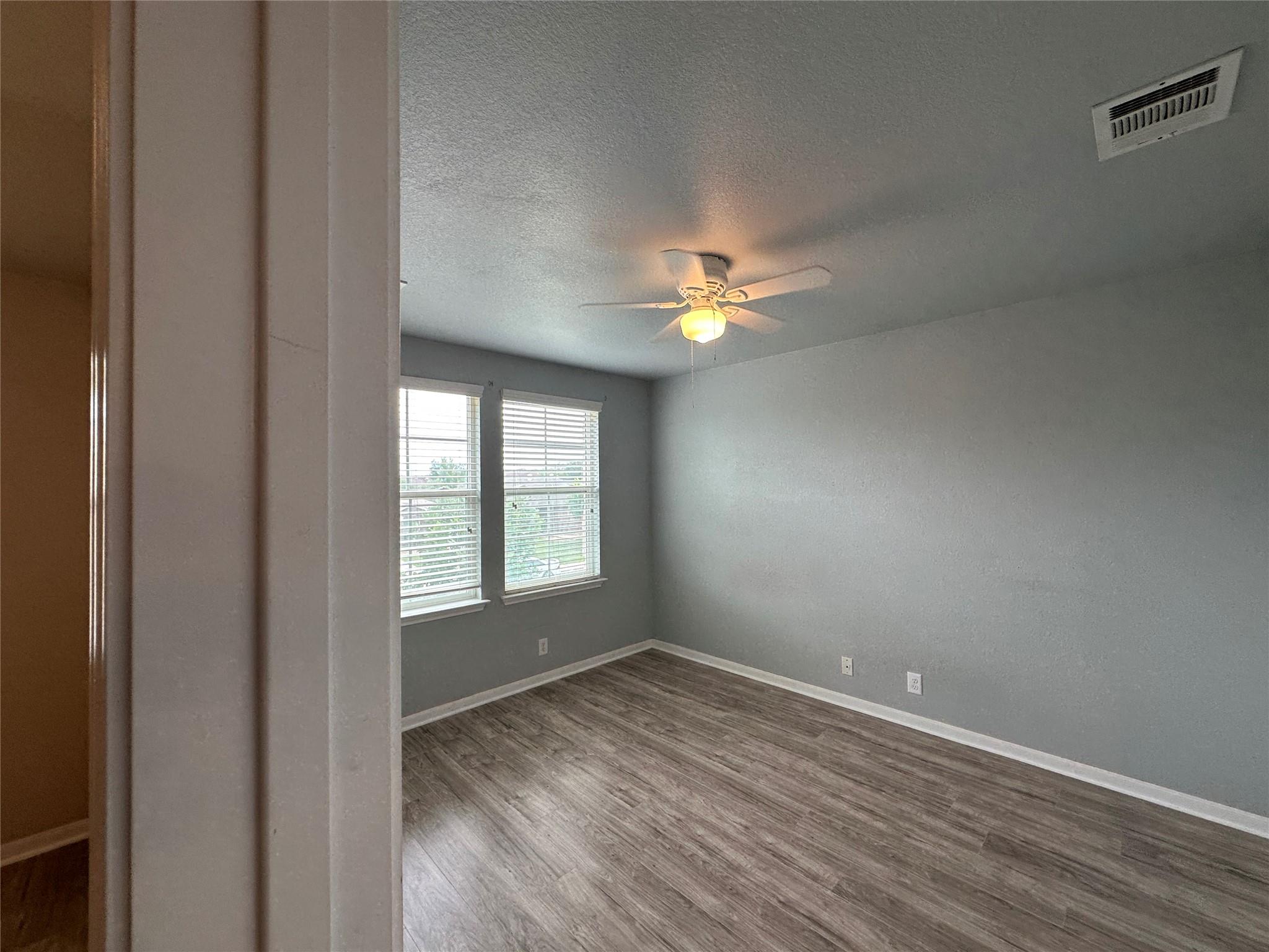 307 Wild Cat Dr, Bastrop, TX 78602