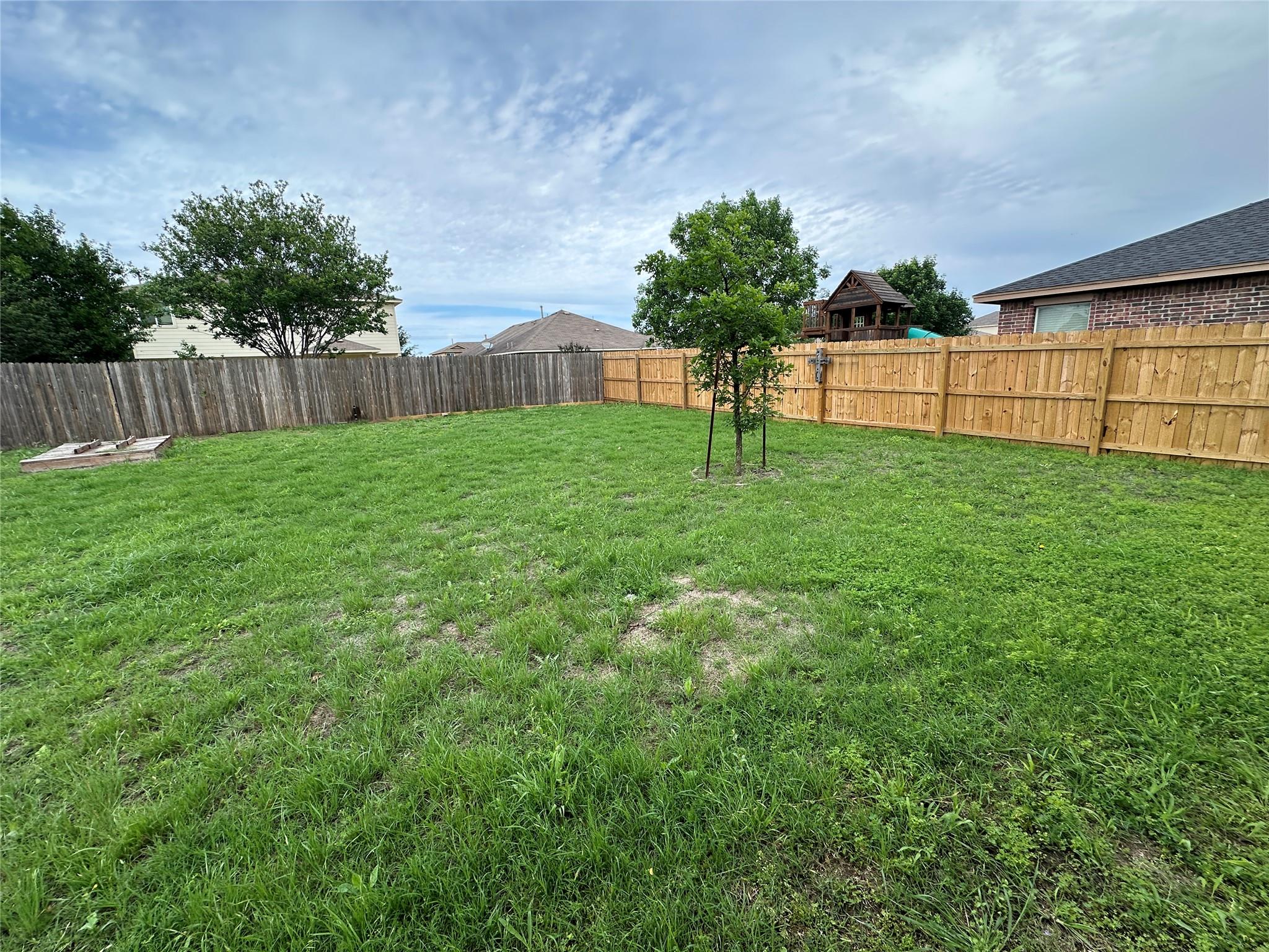 307 Wild Cat Dr, Bastrop, TX 78602