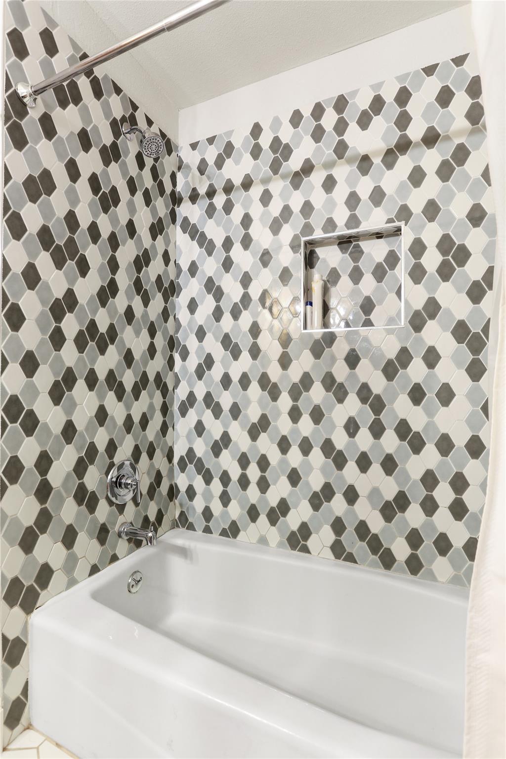 6307 Thurgood Ave, Austin, TX 78721