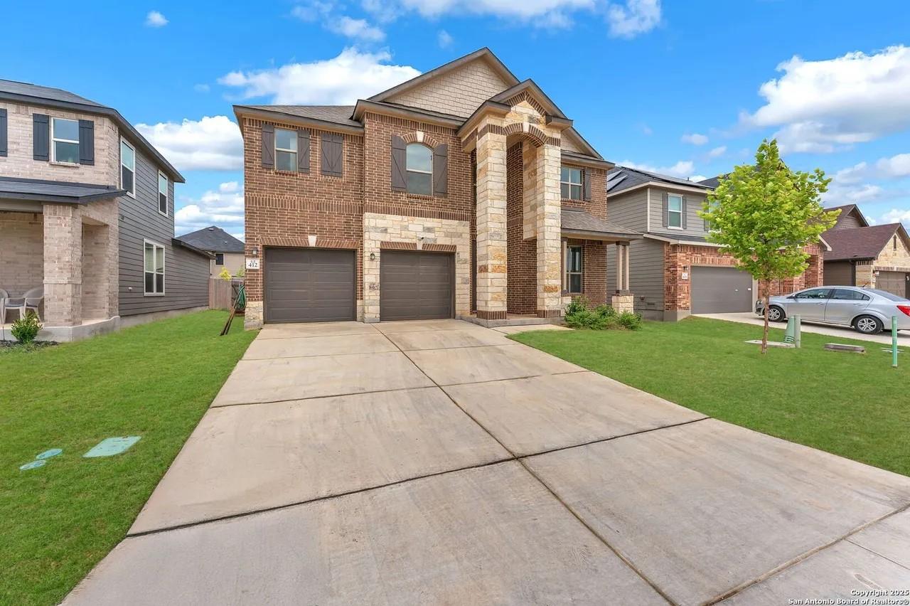 412 Deer Crest Dr, New Braunfels, TX 78130
