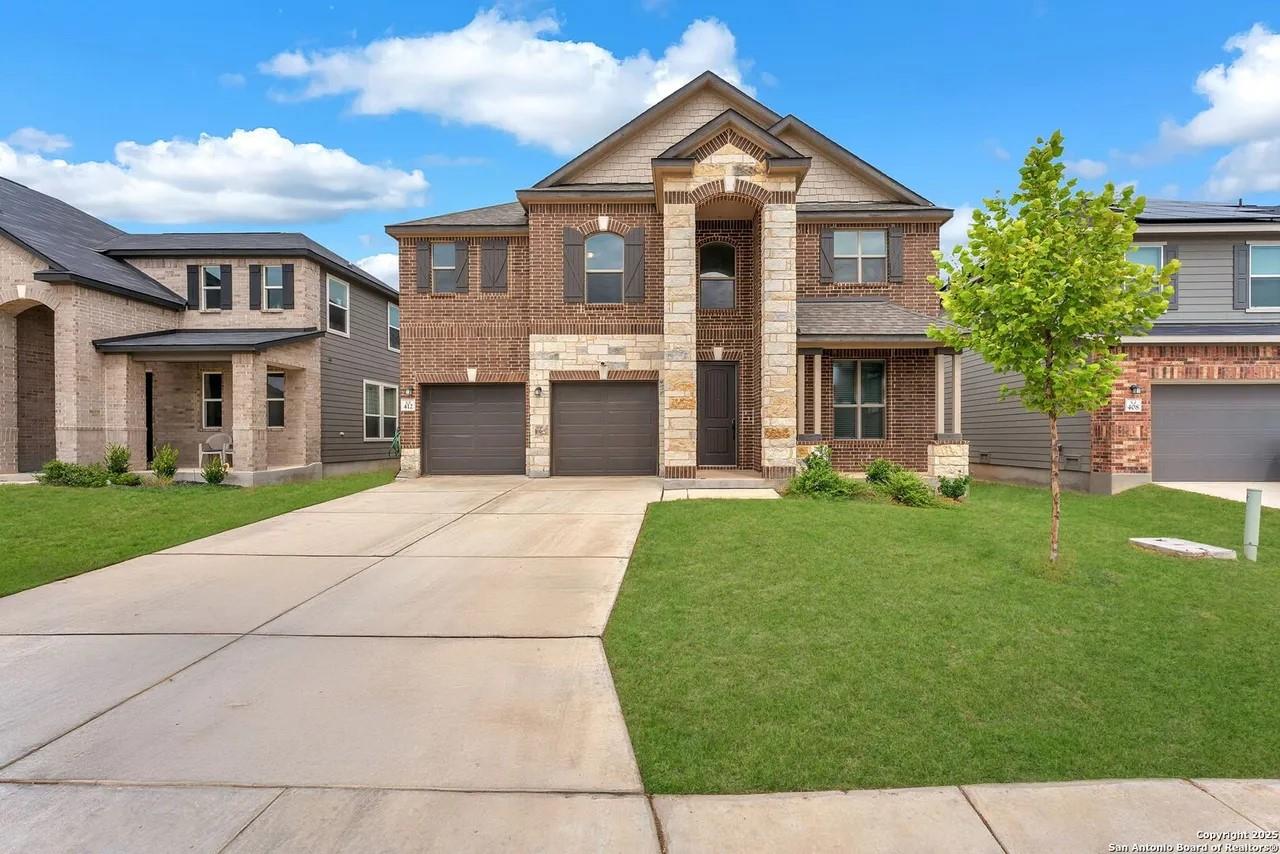 412 Deer Crest Dr, New Braunfels, TX 78130