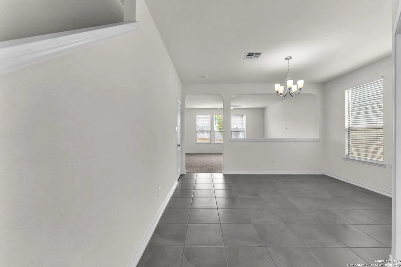 412 Deer Crest Dr, New Braunfels, TX 78130