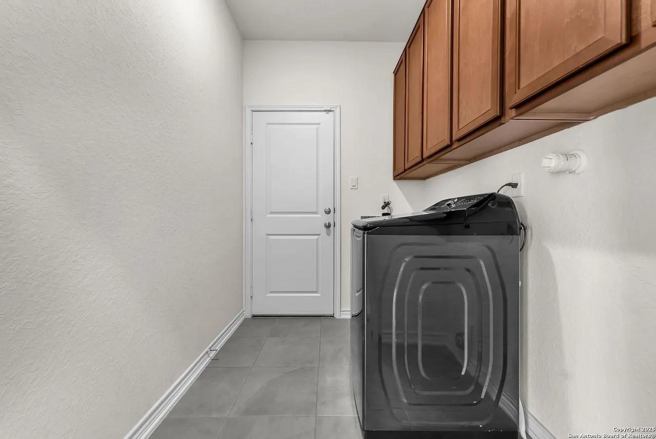 412 Deer Crest Dr, New Braunfels, TX 78130