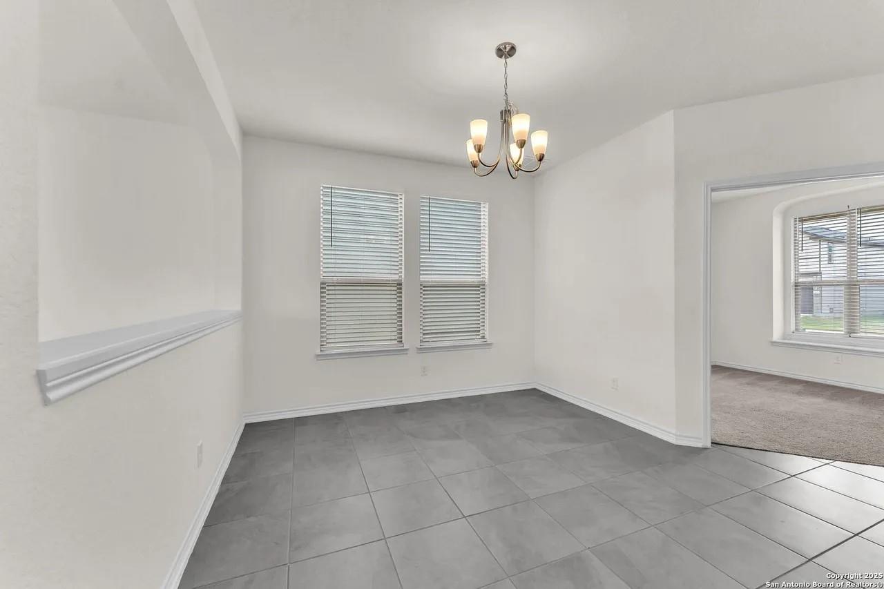 412 Deer Crest Dr, New Braunfels, TX 78130