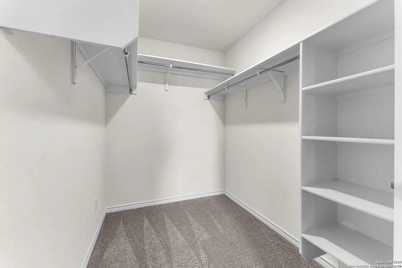 412 Deer Crest Dr, New Braunfels, TX 78130