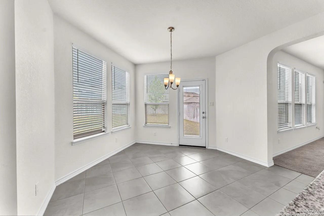 412 Deer Crest Dr, New Braunfels, TX 78130