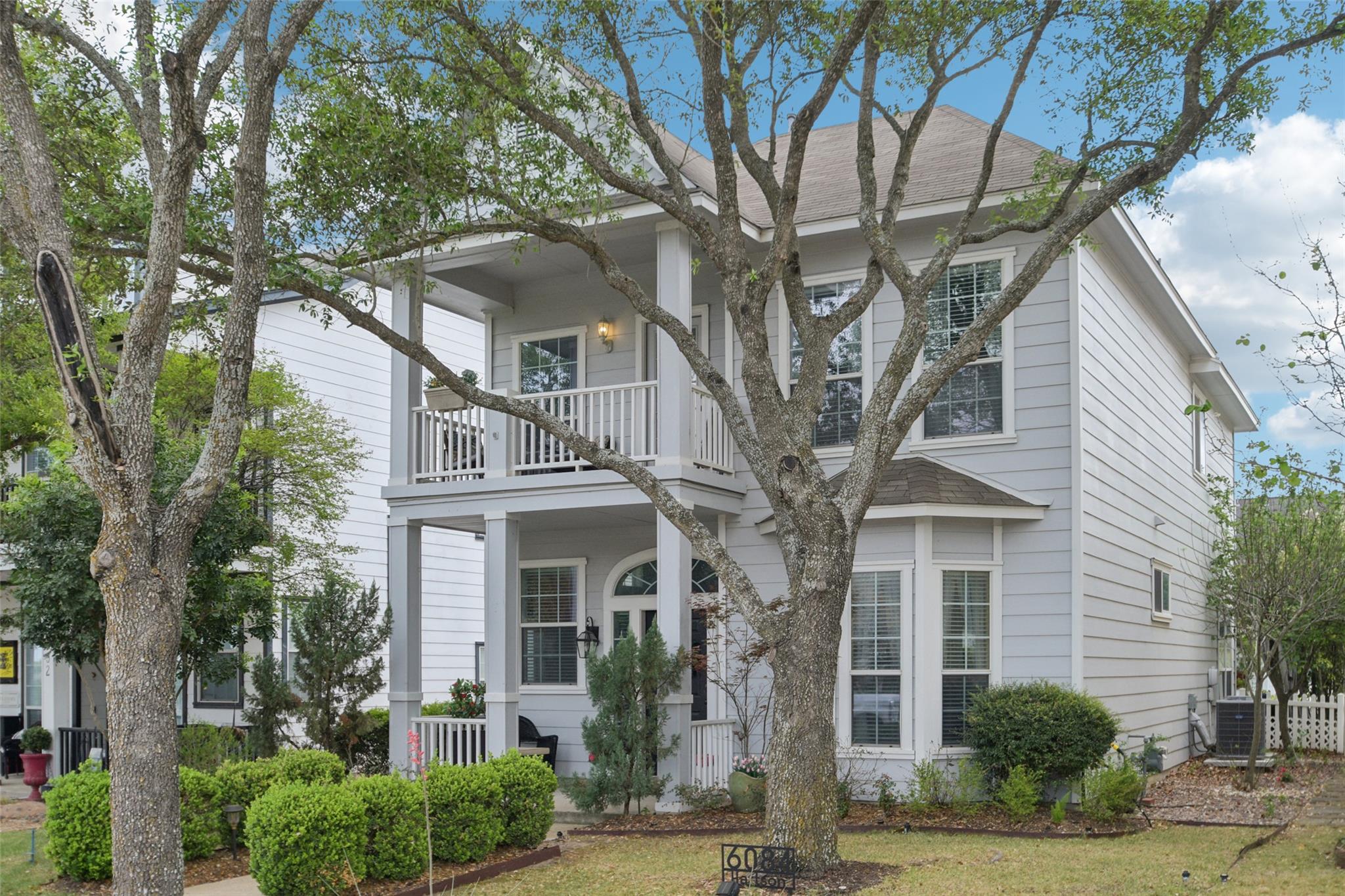 6084 Hartson, Kyle, TX 78640